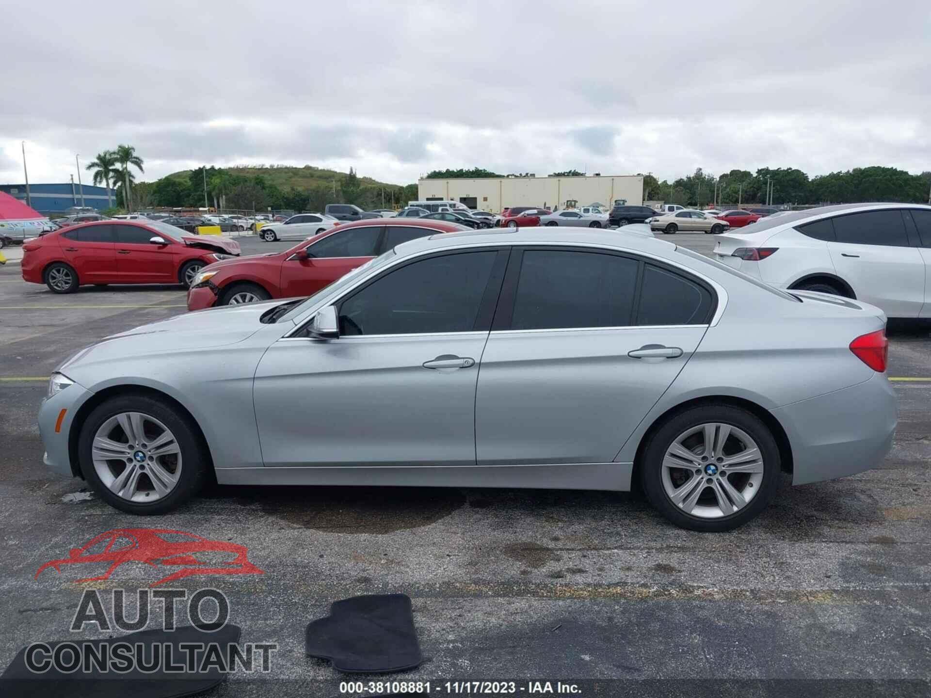BMW 330I 2018 - WBA8B9G55JNU57746
