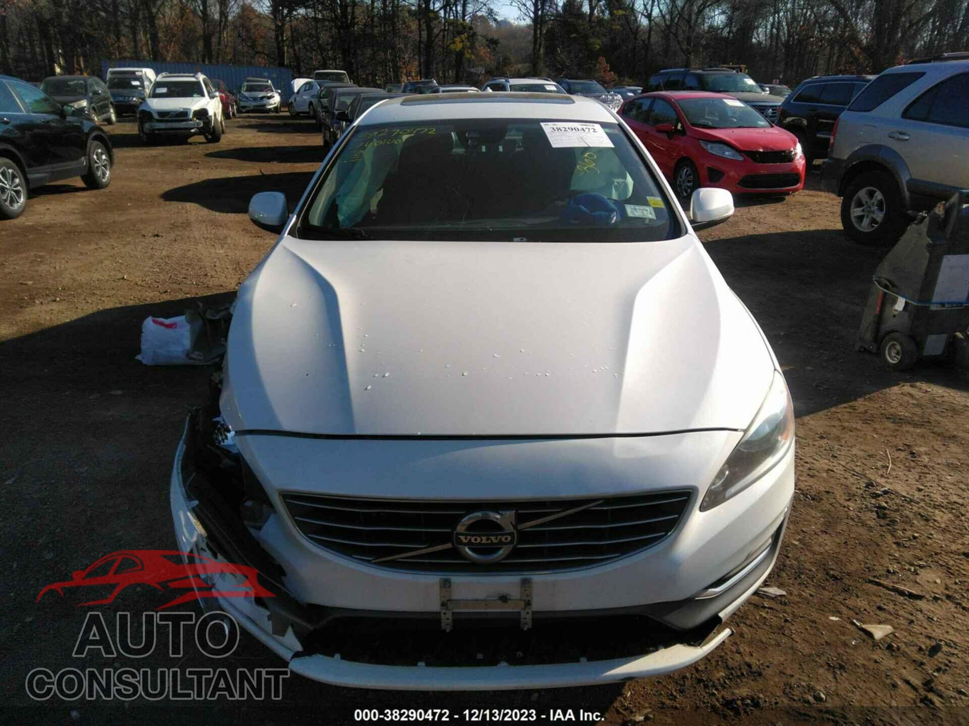 VOLVO S60 2017 - LYV402TK8HB136577