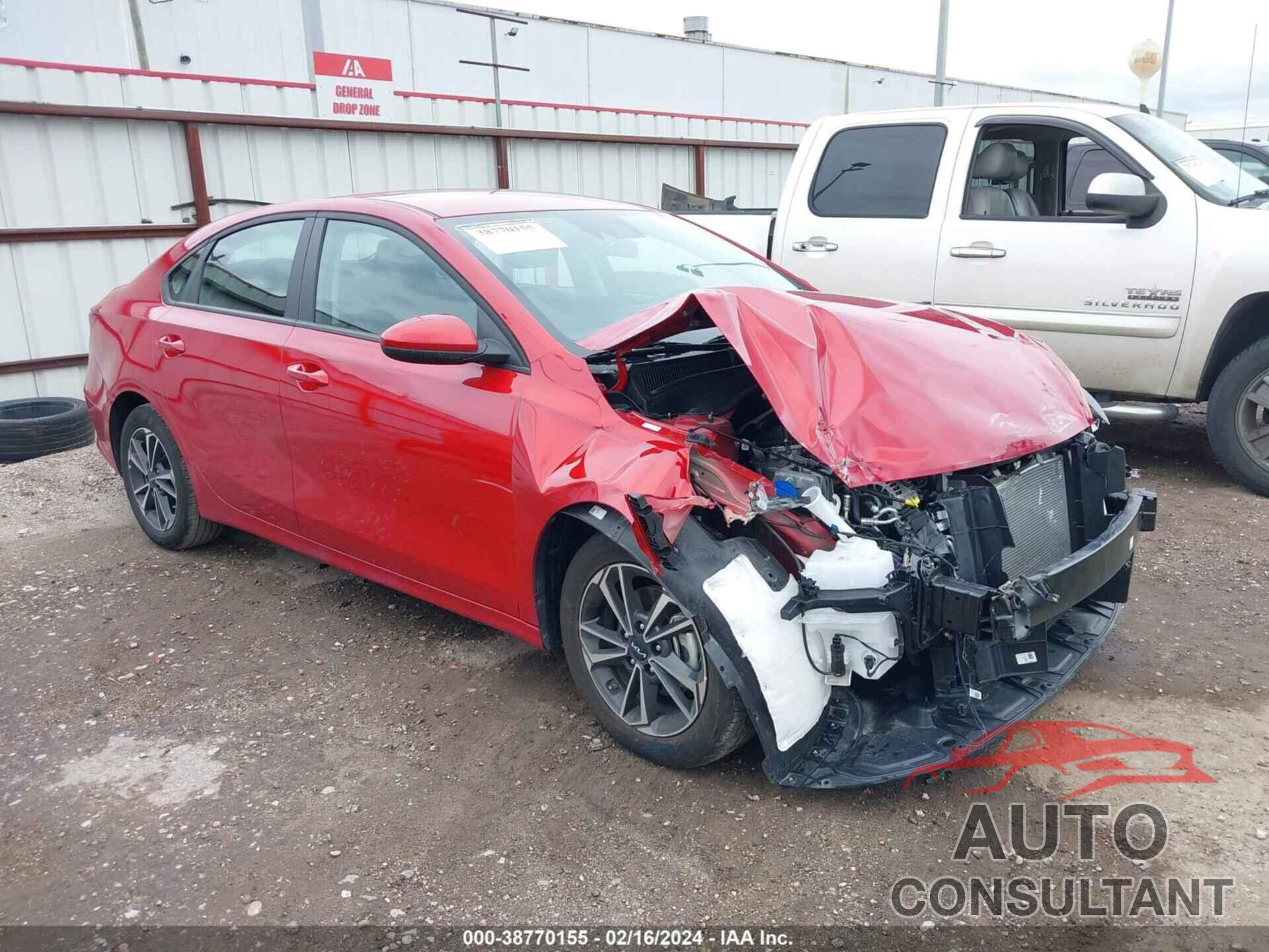 KIA FORTE 2023 - 3KPF24AD9PE682245