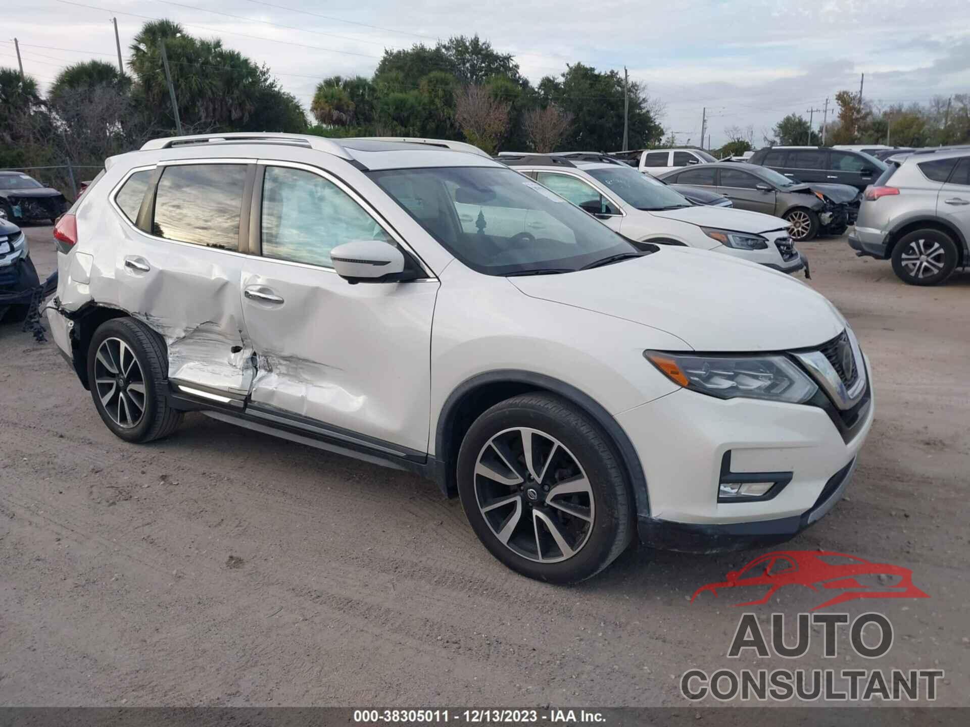 NISSAN ROGUE 2018 - JN8AT2MT7JW469178