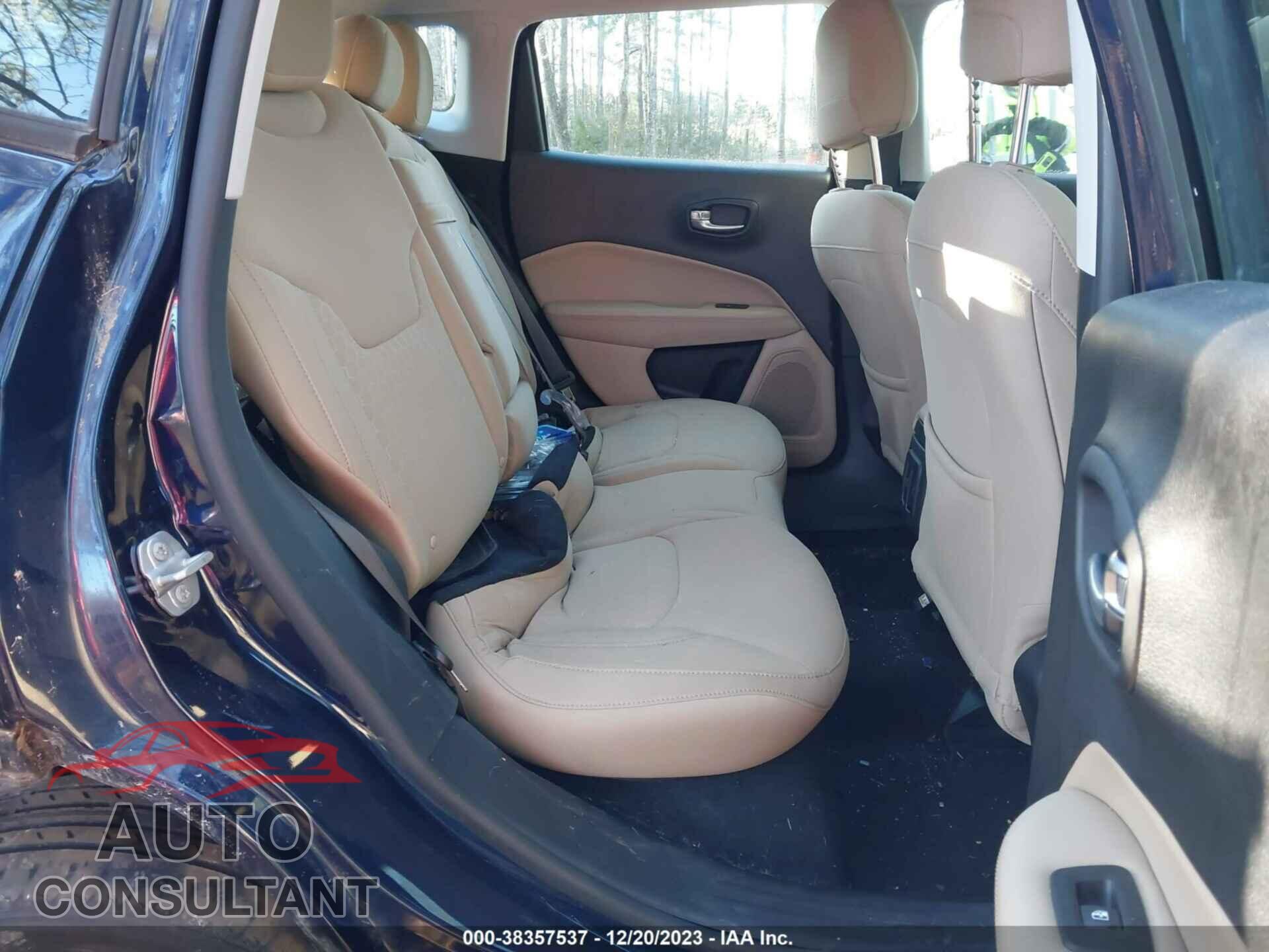 JEEP COMPASS 2018 - 3C4NJDAB0JT343387