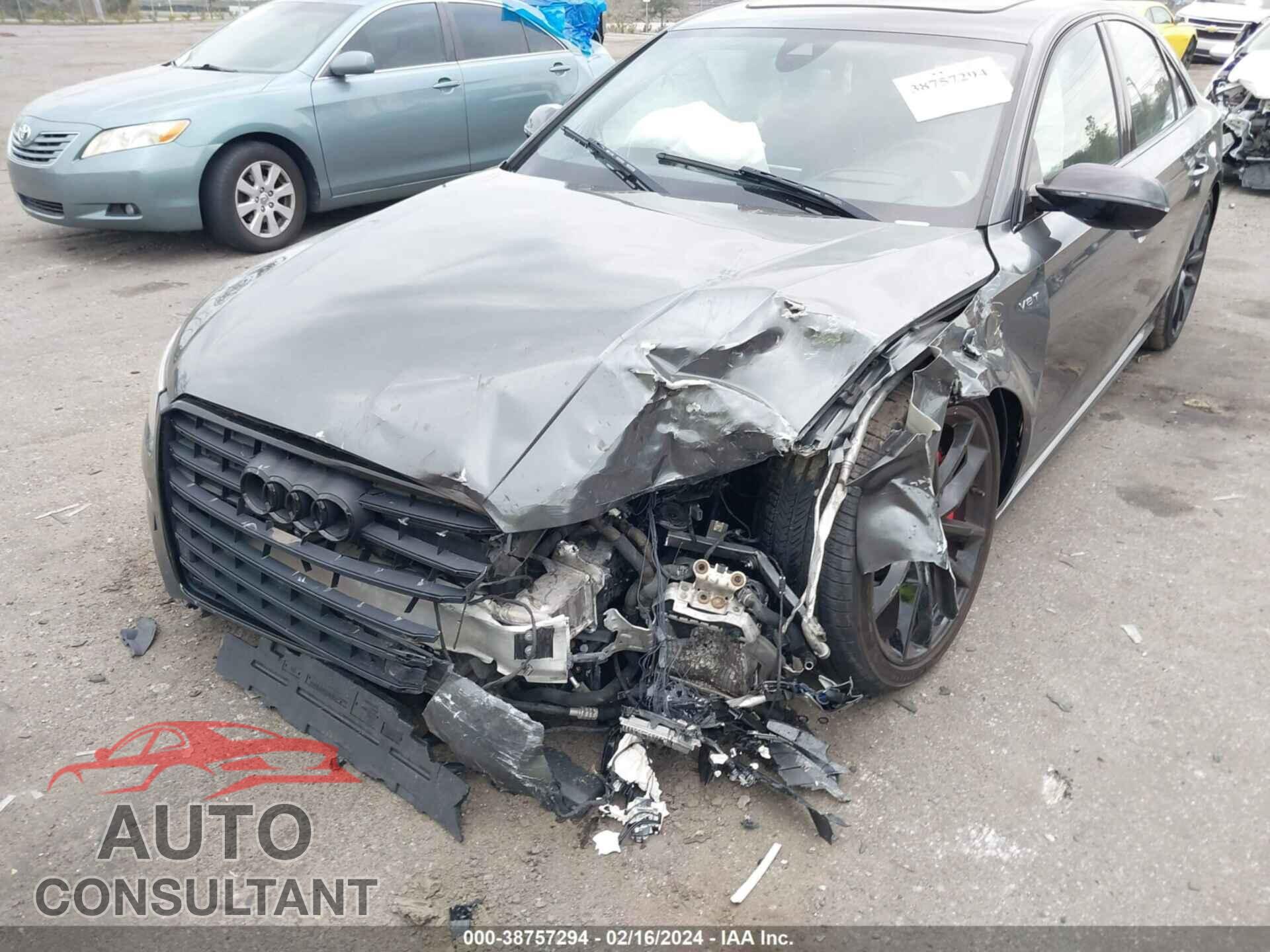 AUDI S8 2016 - WUAJ5AFD1GN901089