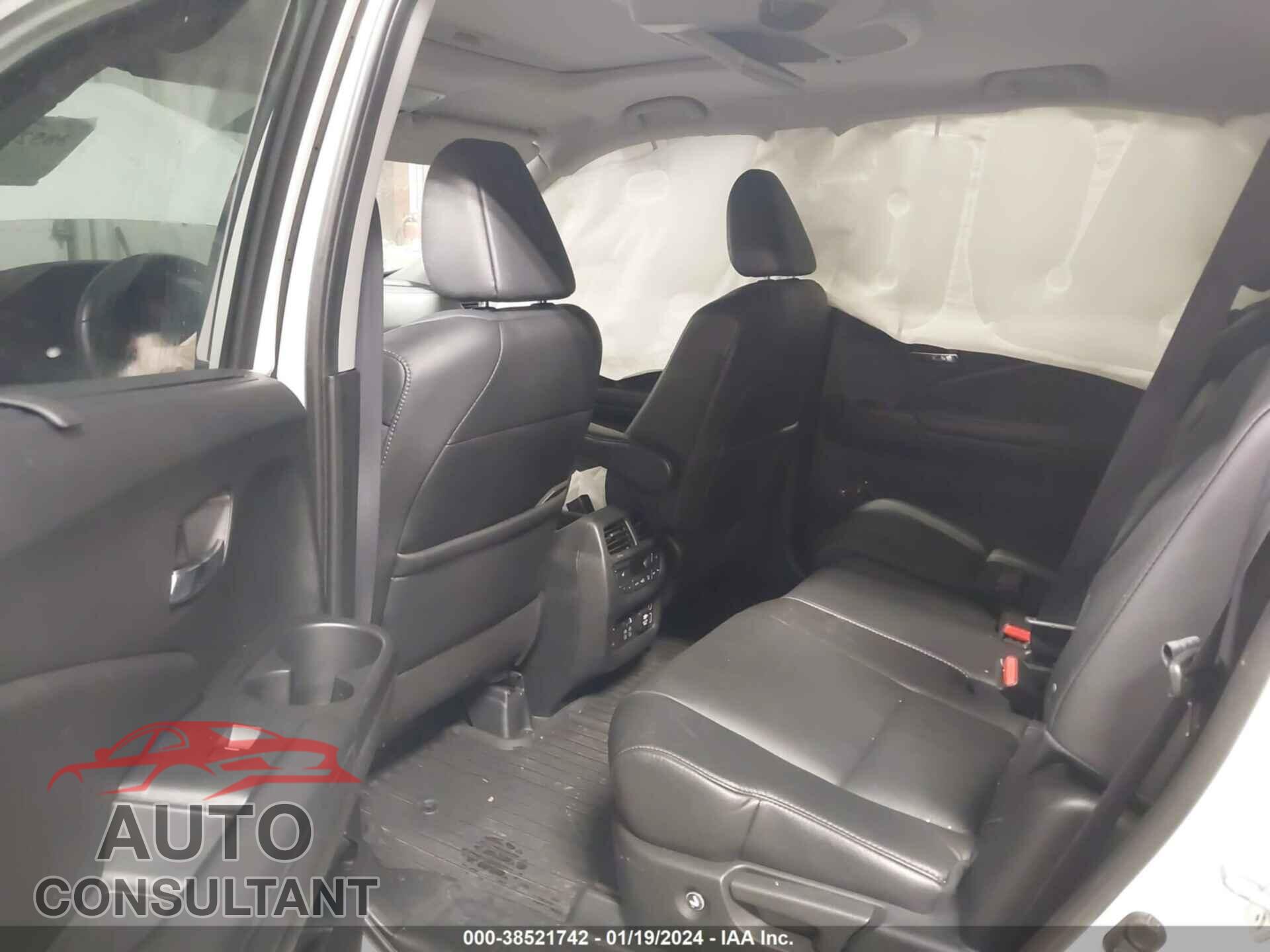 HONDA PILOT 2021 - 5FNYF6H95MB050794