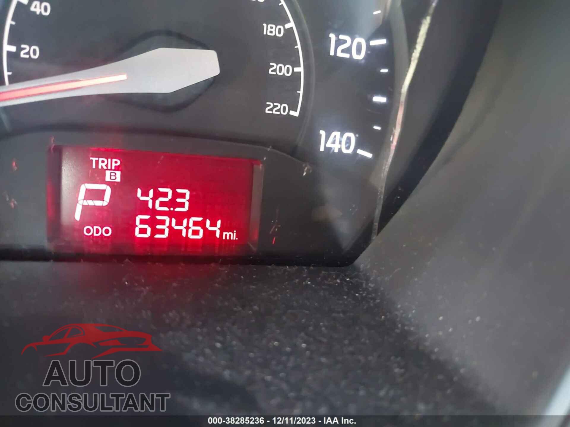 KIA RIO 2016 - KNADM4A37G6688444