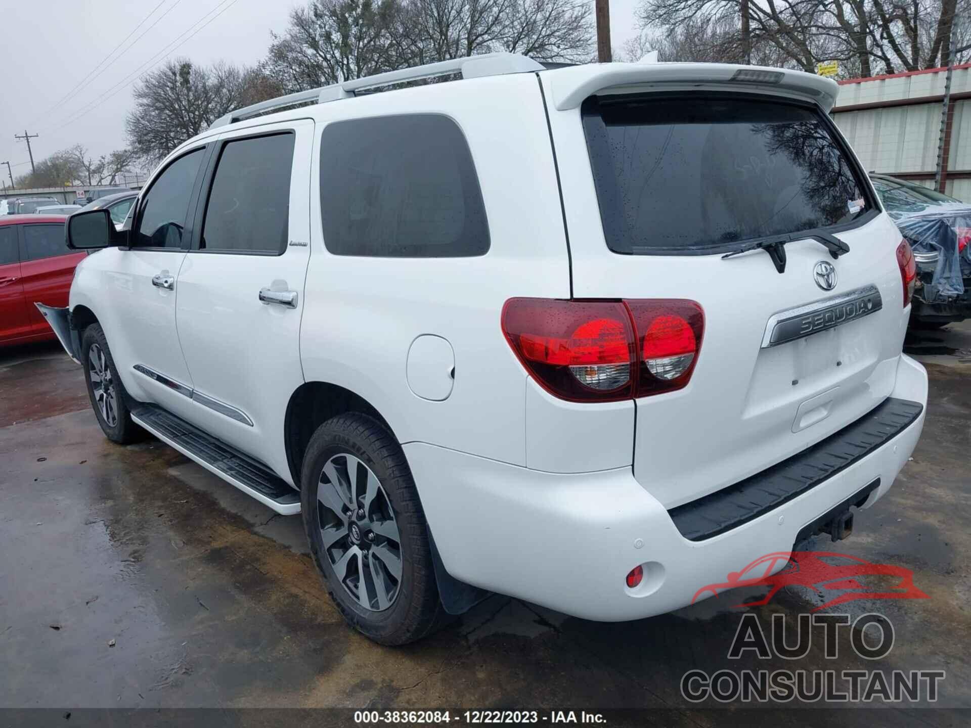 TOYOTA SEQUOIA 2018 - 5TDKY5G10JS071484