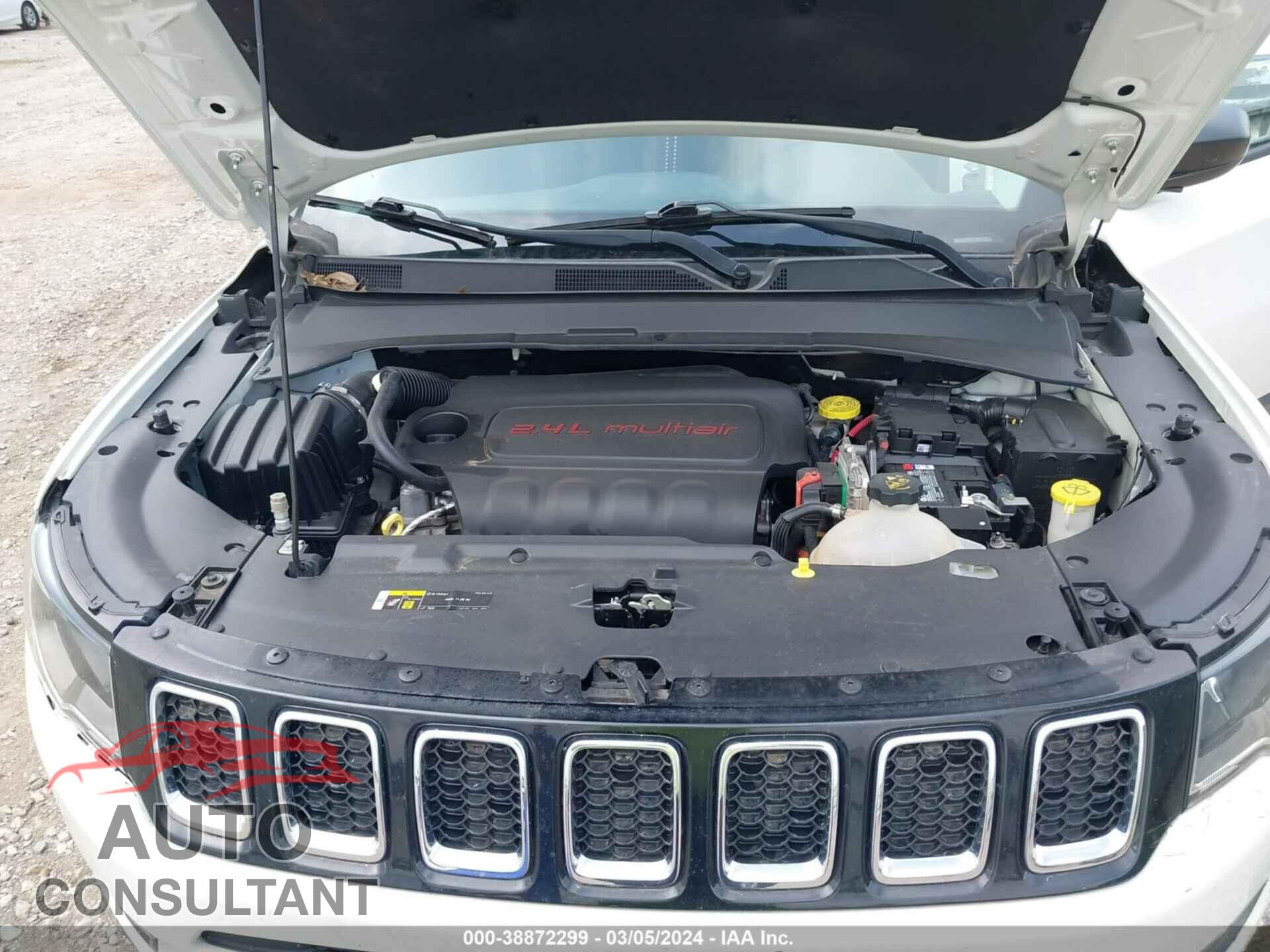 JEEP COMPASS 2018 - 3C4NJDAB2JT320483