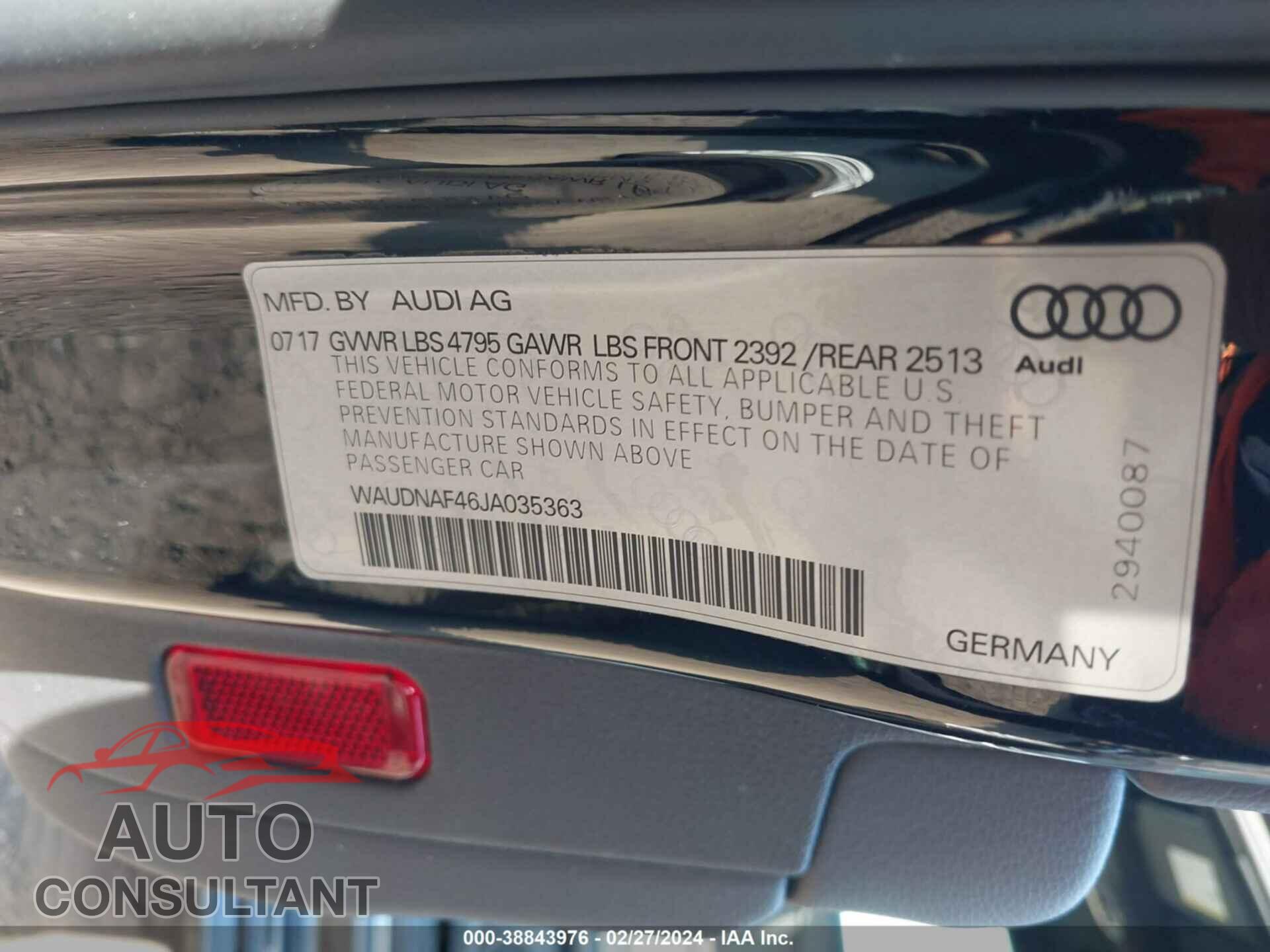 AUDI A4 2018 - WAUDNAF46JA035363
