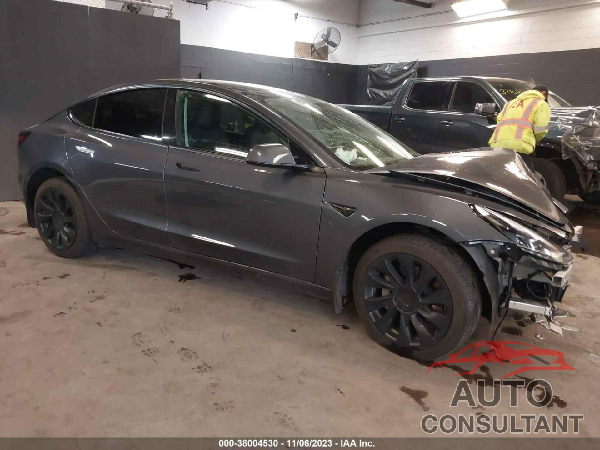TESLA MODEL 3 2022 - 5YJ3E1EBXNF253303