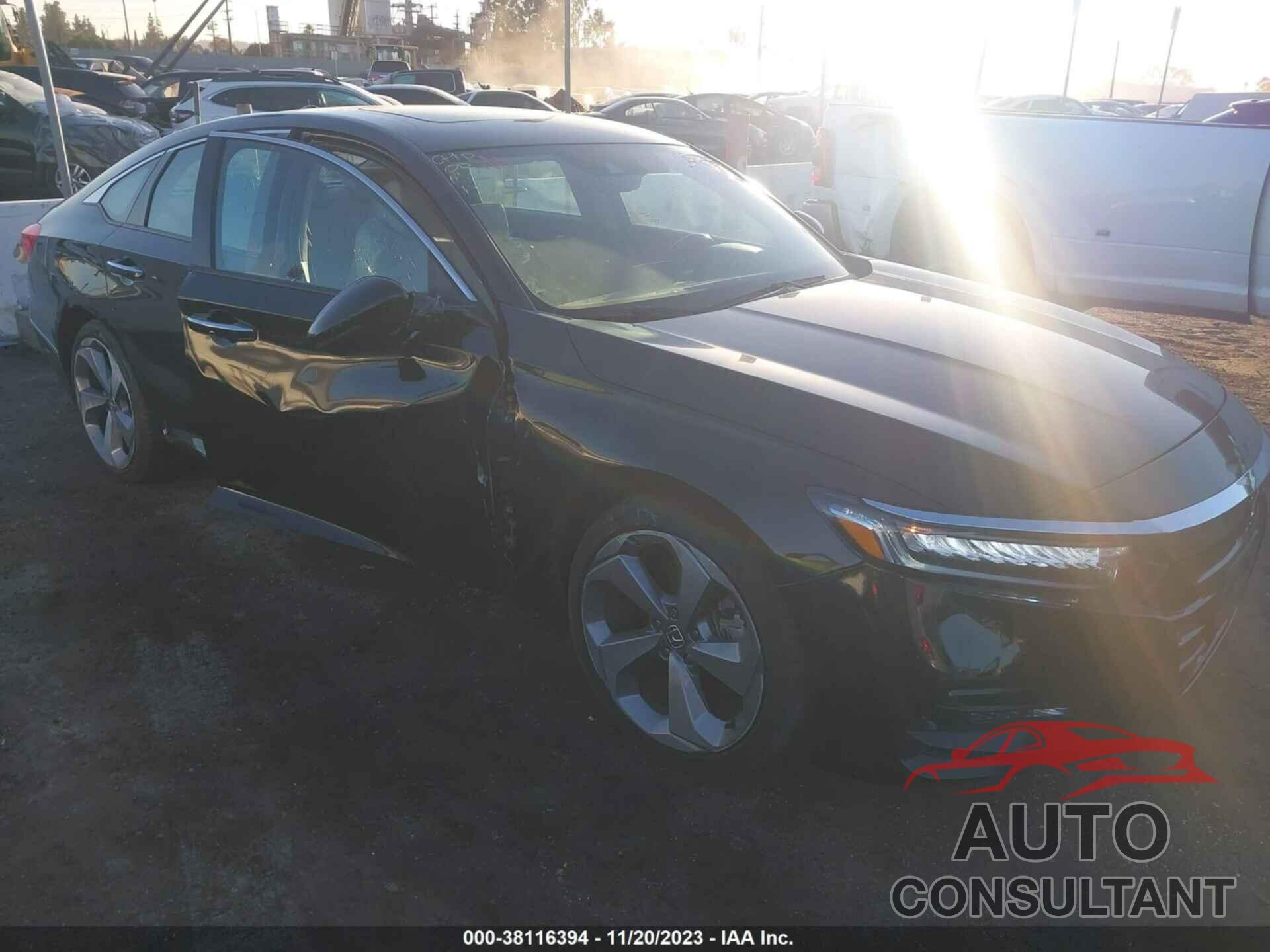 HONDA ACCORD 2018 - 1HGCV1F98JA132995