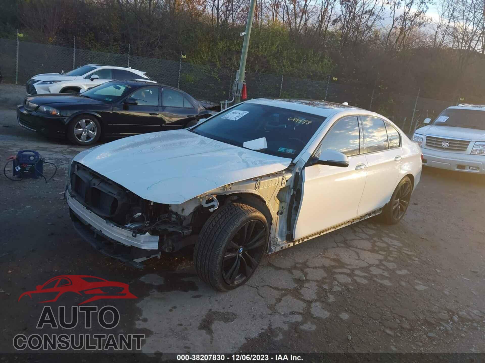 BMW 528I 2016 - WBA5A7C56GG644488