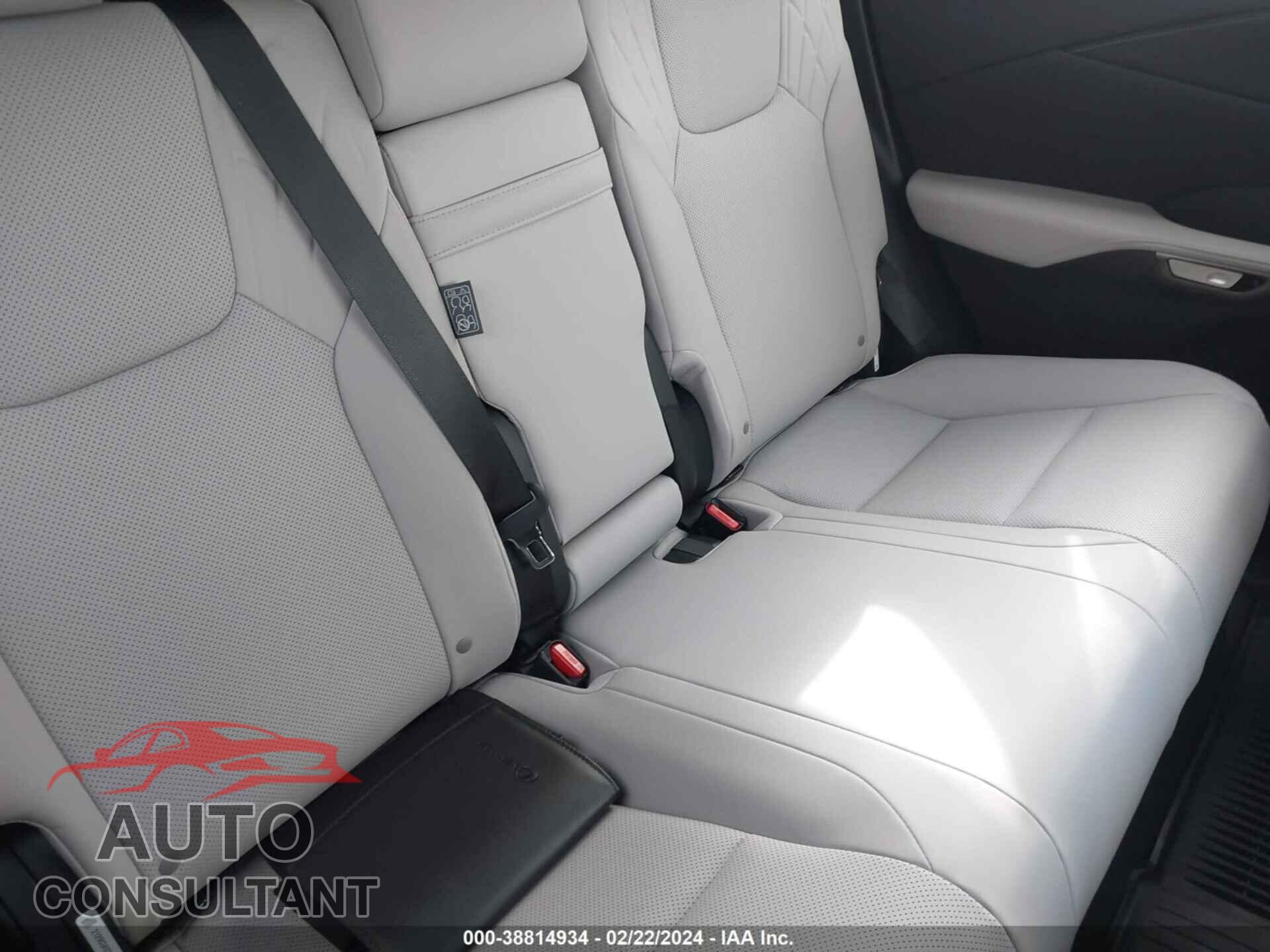 LEXUS RX 2024 - 2T2BBMCA9RC024083