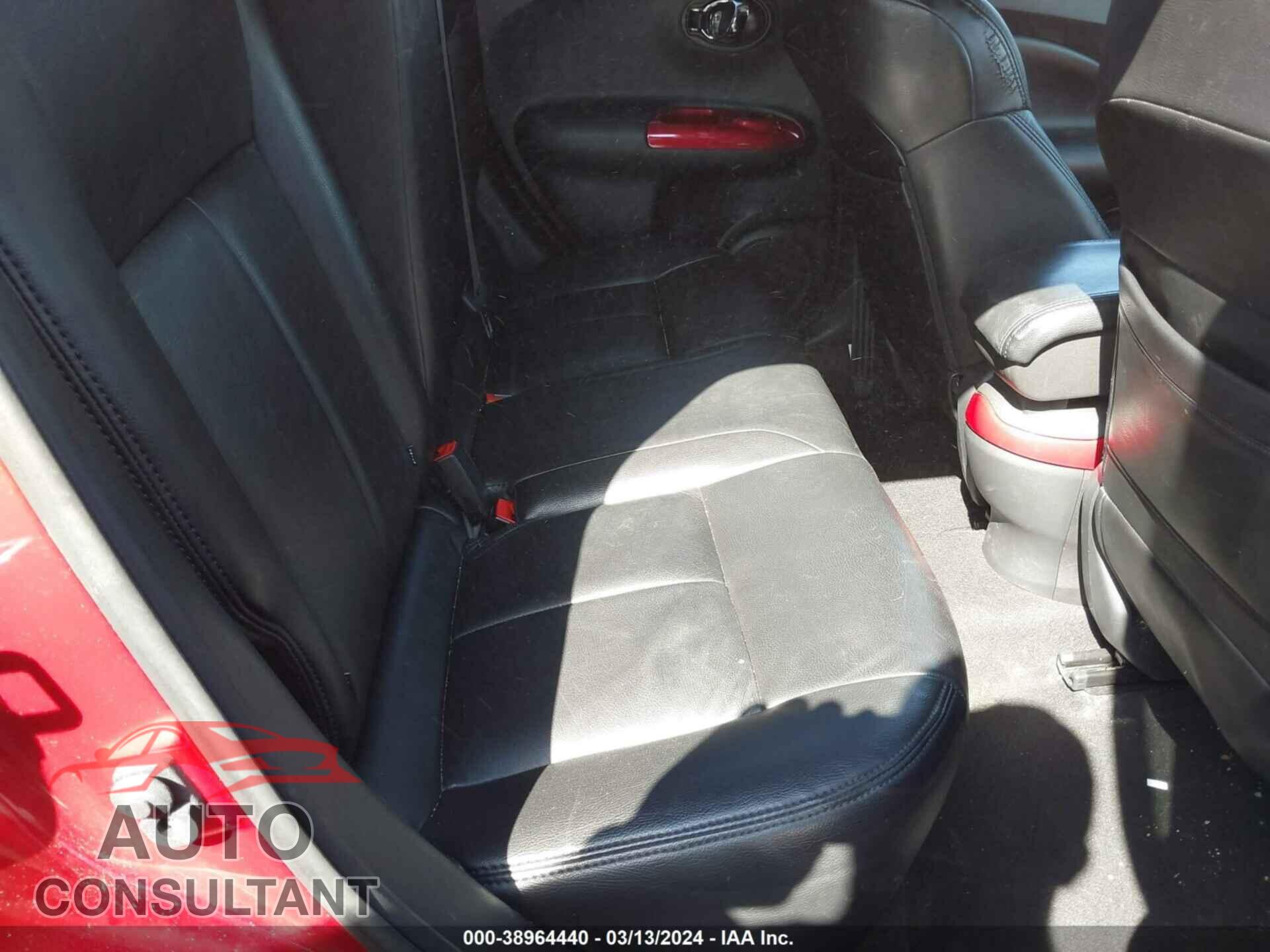 NISSAN JUKE 2017 - JN8AF5MR4HT704337