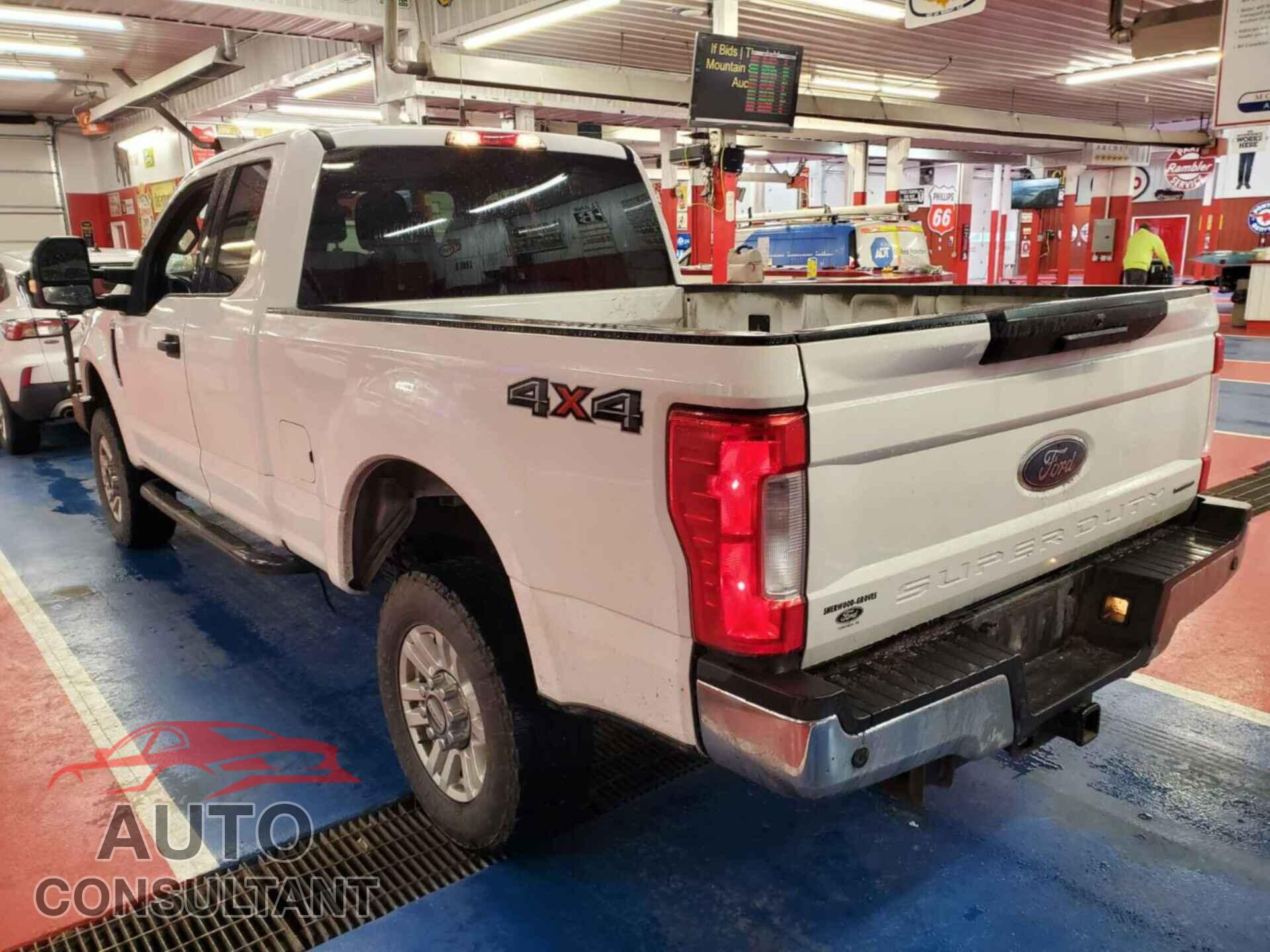 FORD F-250 2017 - 1FT7X2B68HEB27357