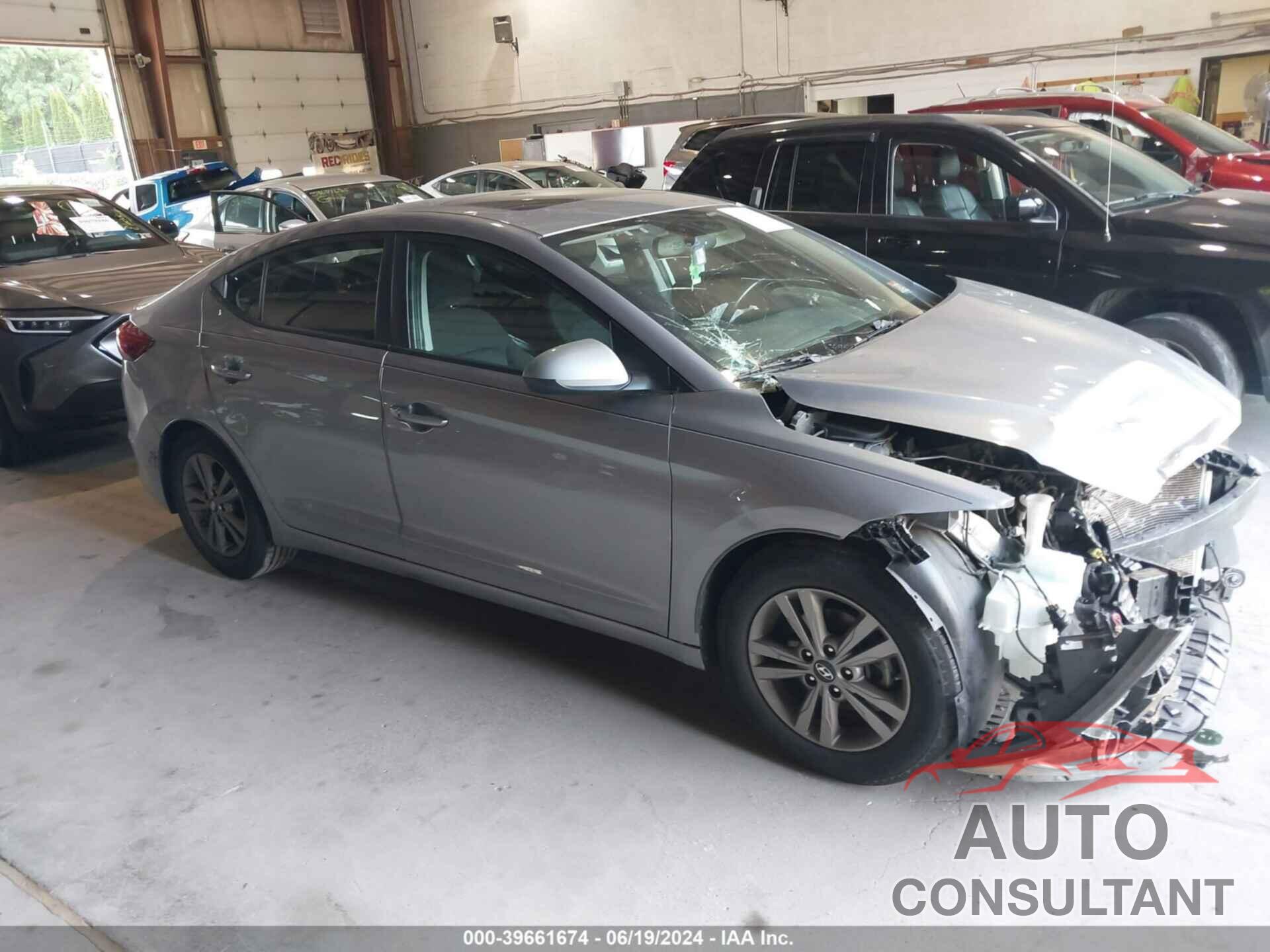 HYUNDAI ELANTRA 2017 - 5NPD84LFXHH132487