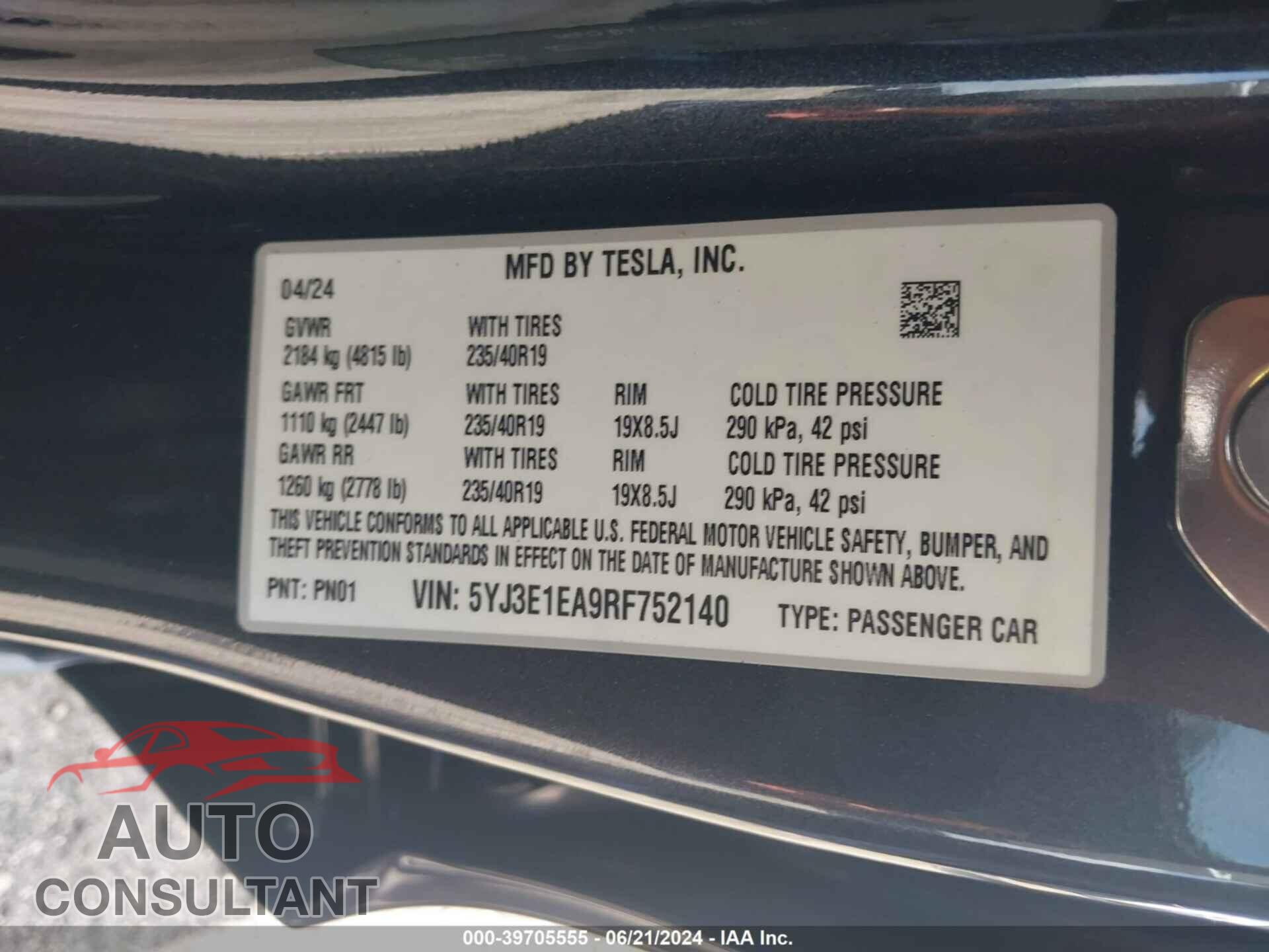 TESLA MODEL 3 2024 - 5YJ3E1EA9RF752140