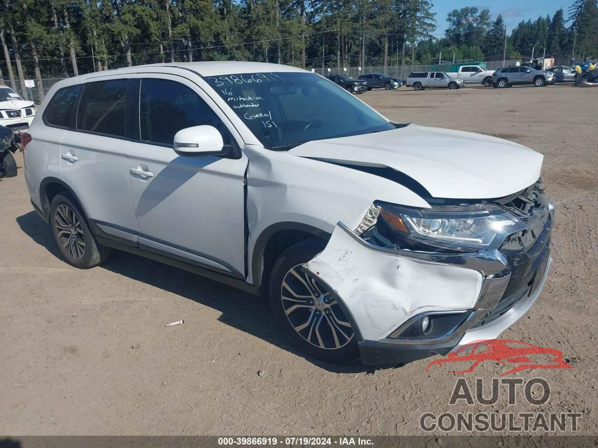 MITSUBISHI OUTLANDER 2016 - JA4AZ3A36GZ014215
