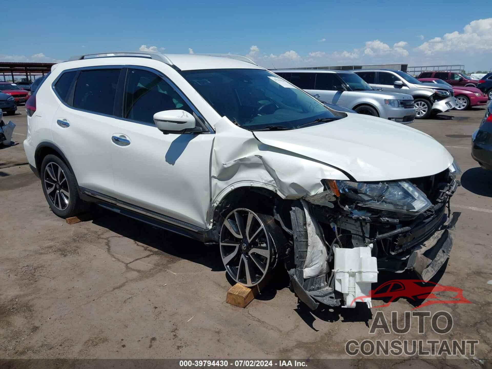 NISSAN ROGUE 2019 - 5N1AT2MT6KC794849