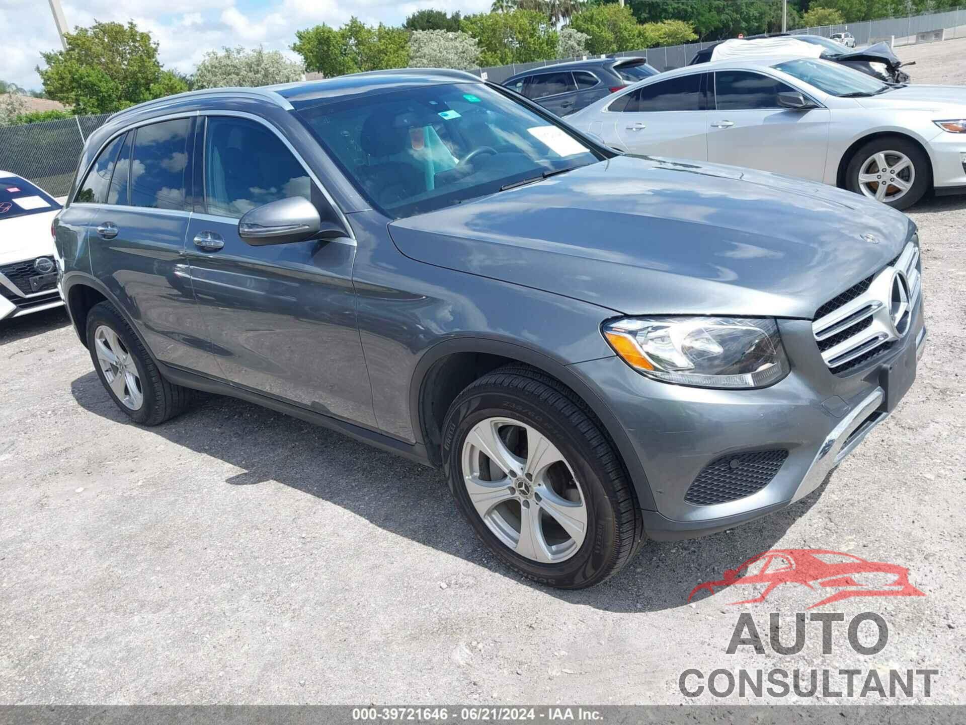 MERCEDES-BENZ GLC 300 2018 - WDC0G4KB9JV054252