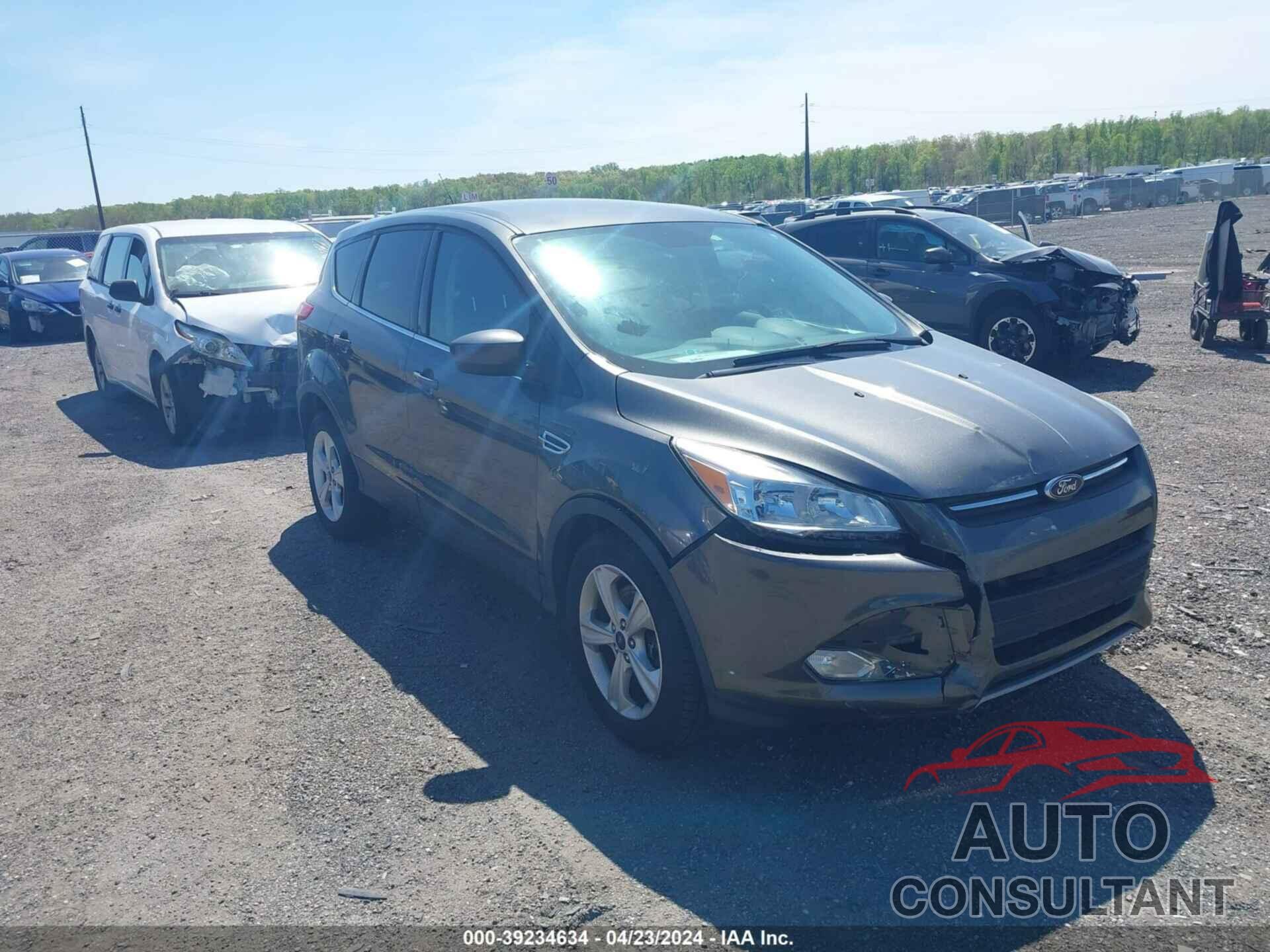 FORD ESCAPE 2016 - 1FMCU9GX7GUB53949