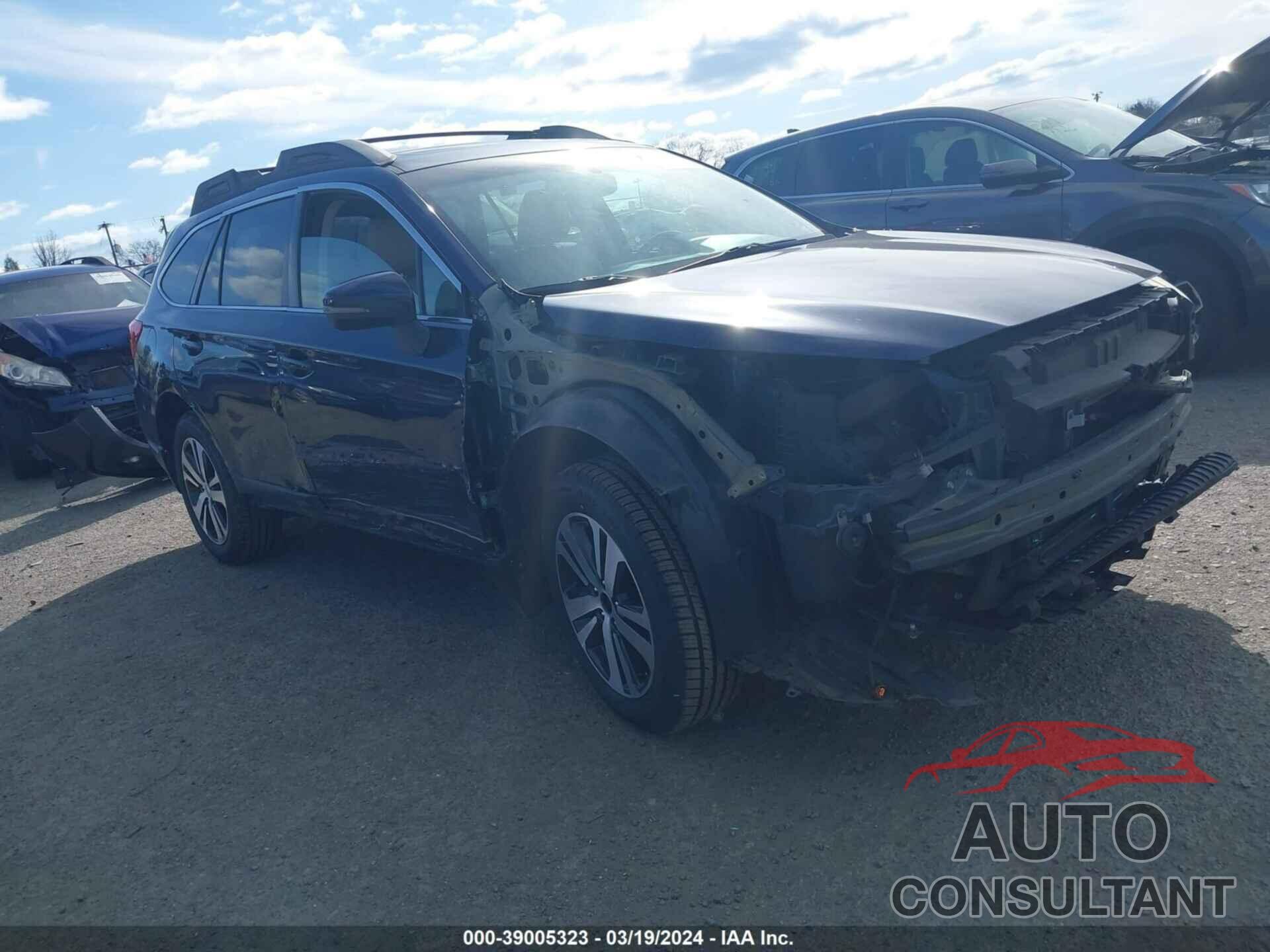 SUBARU OUTBACK 2018 - 4S4BSAKC3J3214928