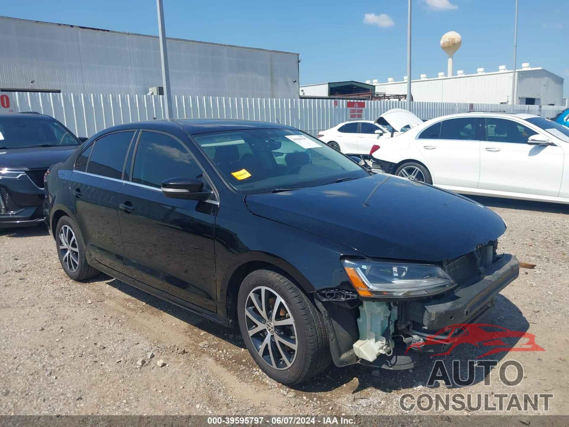 VOLKSWAGEN JETTA 2017 - 3VWB67AJ7HM347497