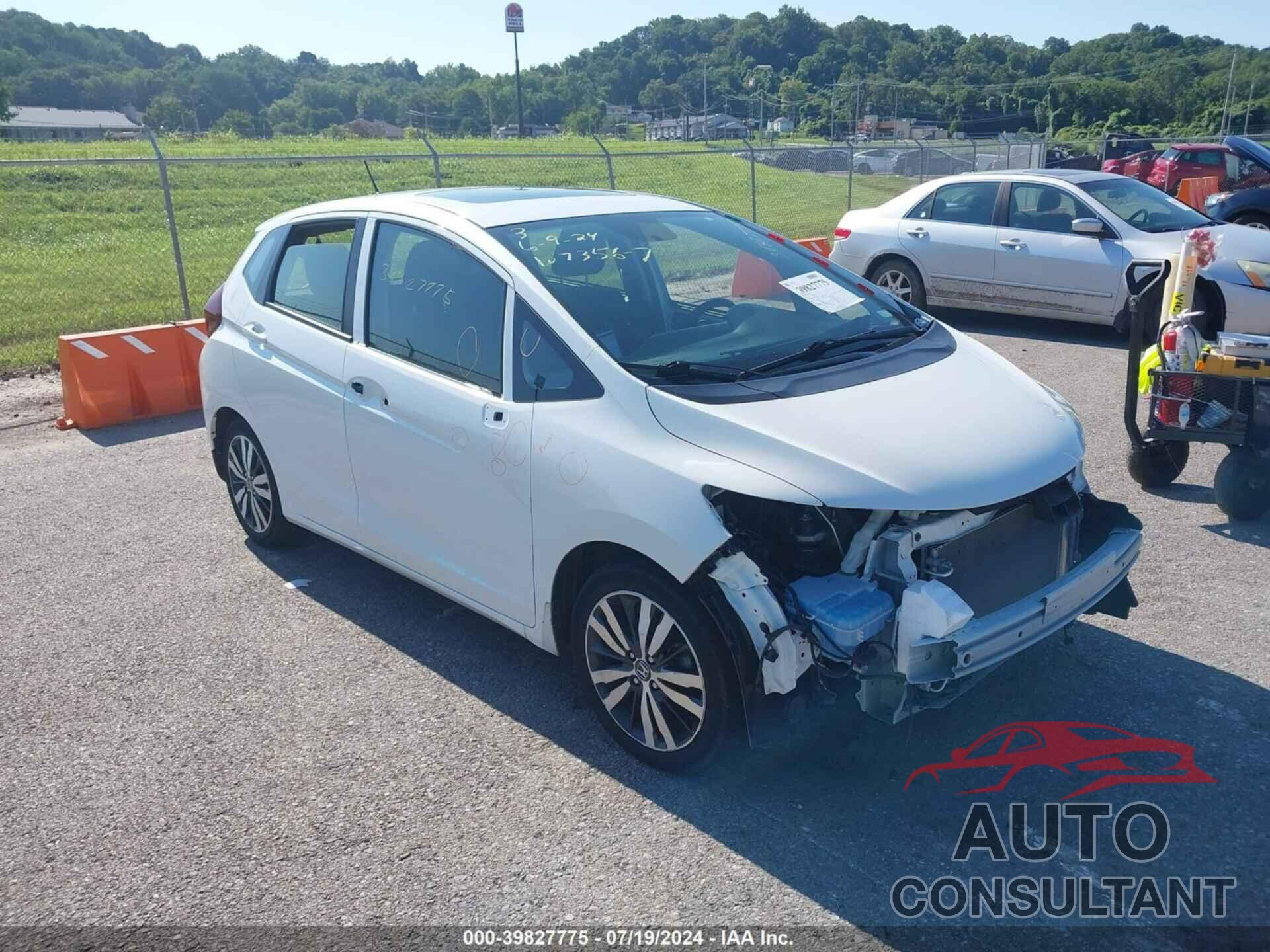 HONDA FIT 2016 - JHMGK5H72GX000542