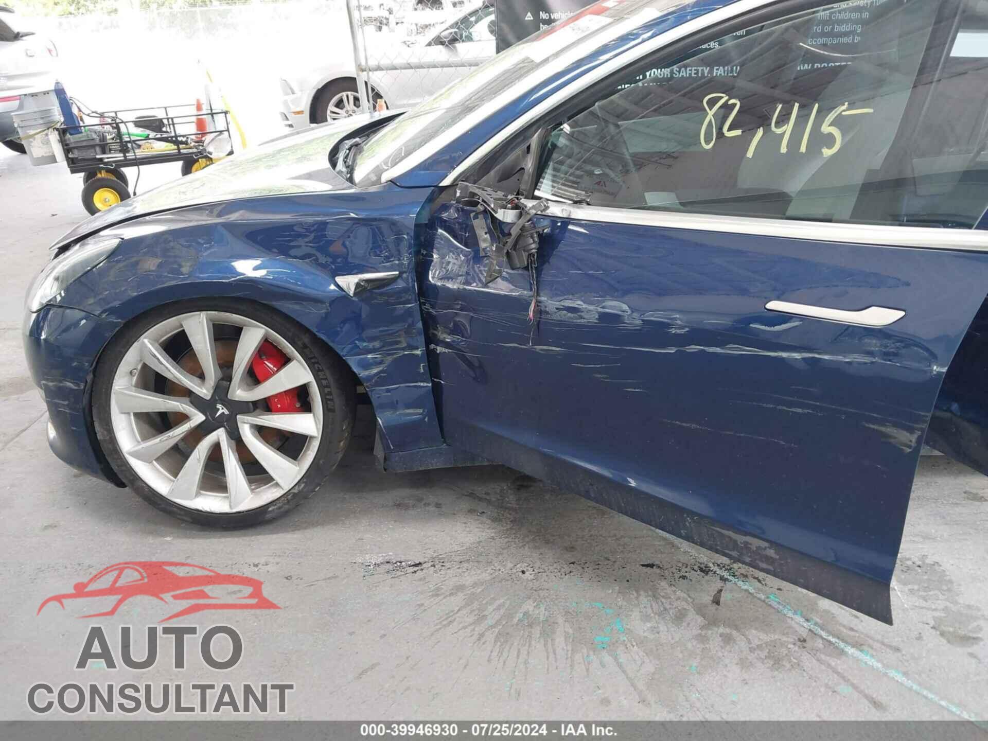 TESLA MODEL 3 2019 - 5YJ3E1EB6KF454952