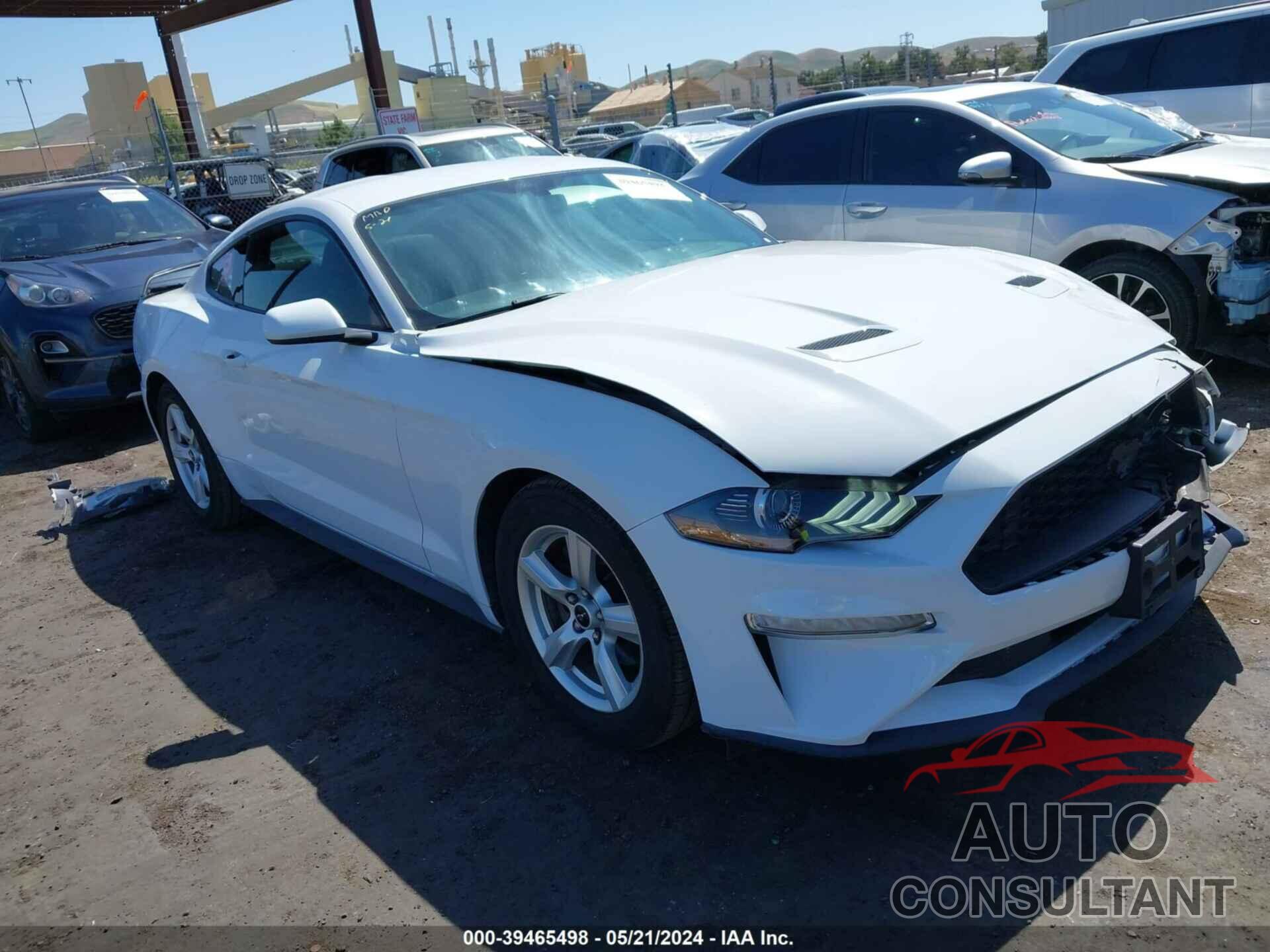 FORD MUSTANG 2018 - 1FA6P8TH1J5119210