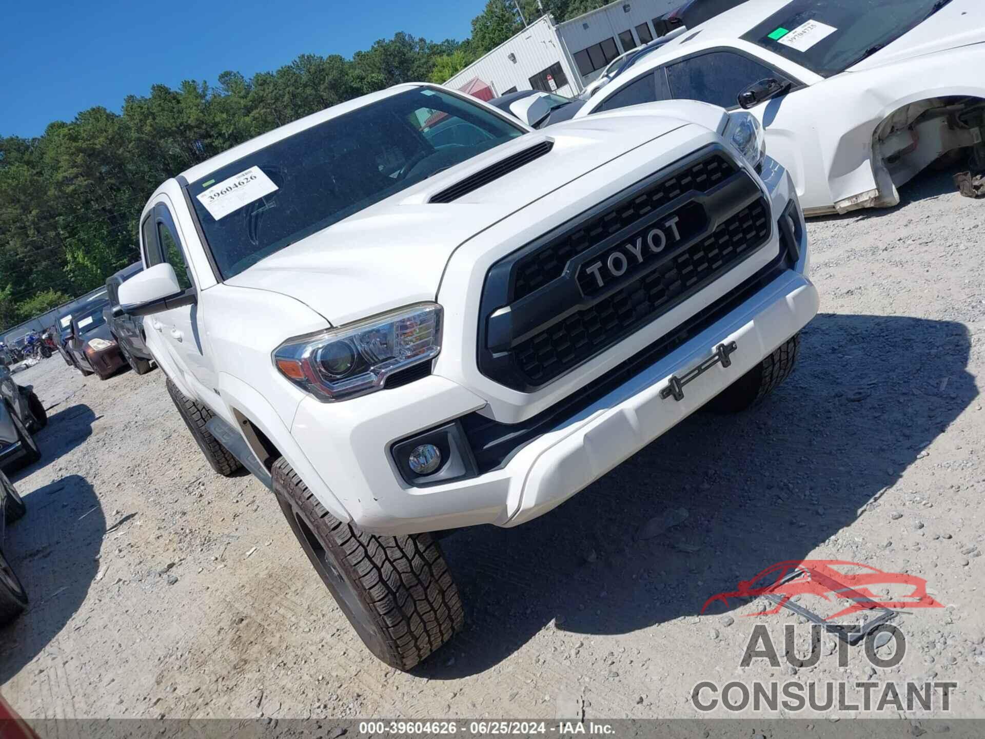 TOYOTA TACOMA 2017 - 3TMCZ5AN1HM064096