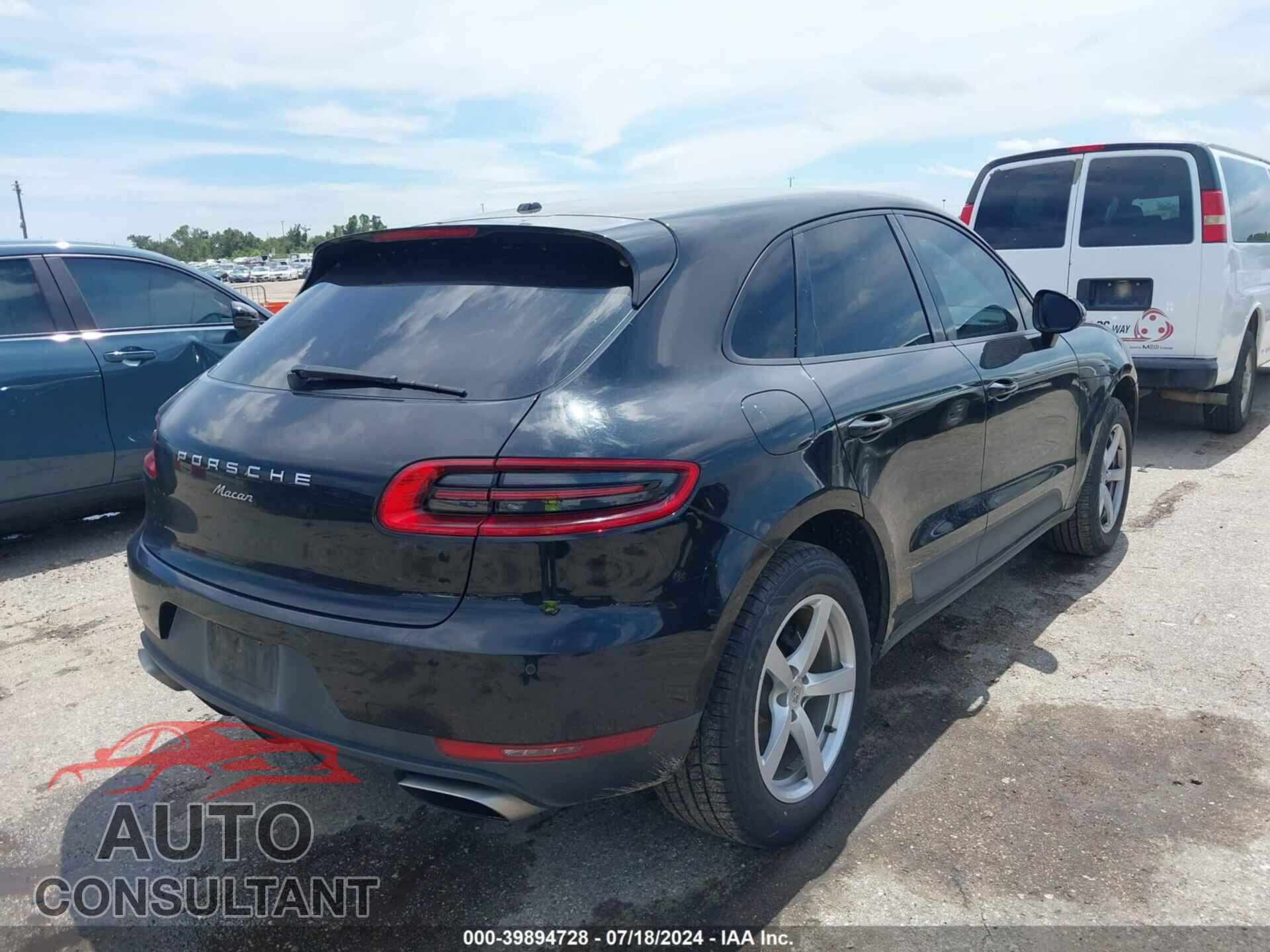 PORSCHE MACAN 2017 - WP1AA2A50HLB81391
