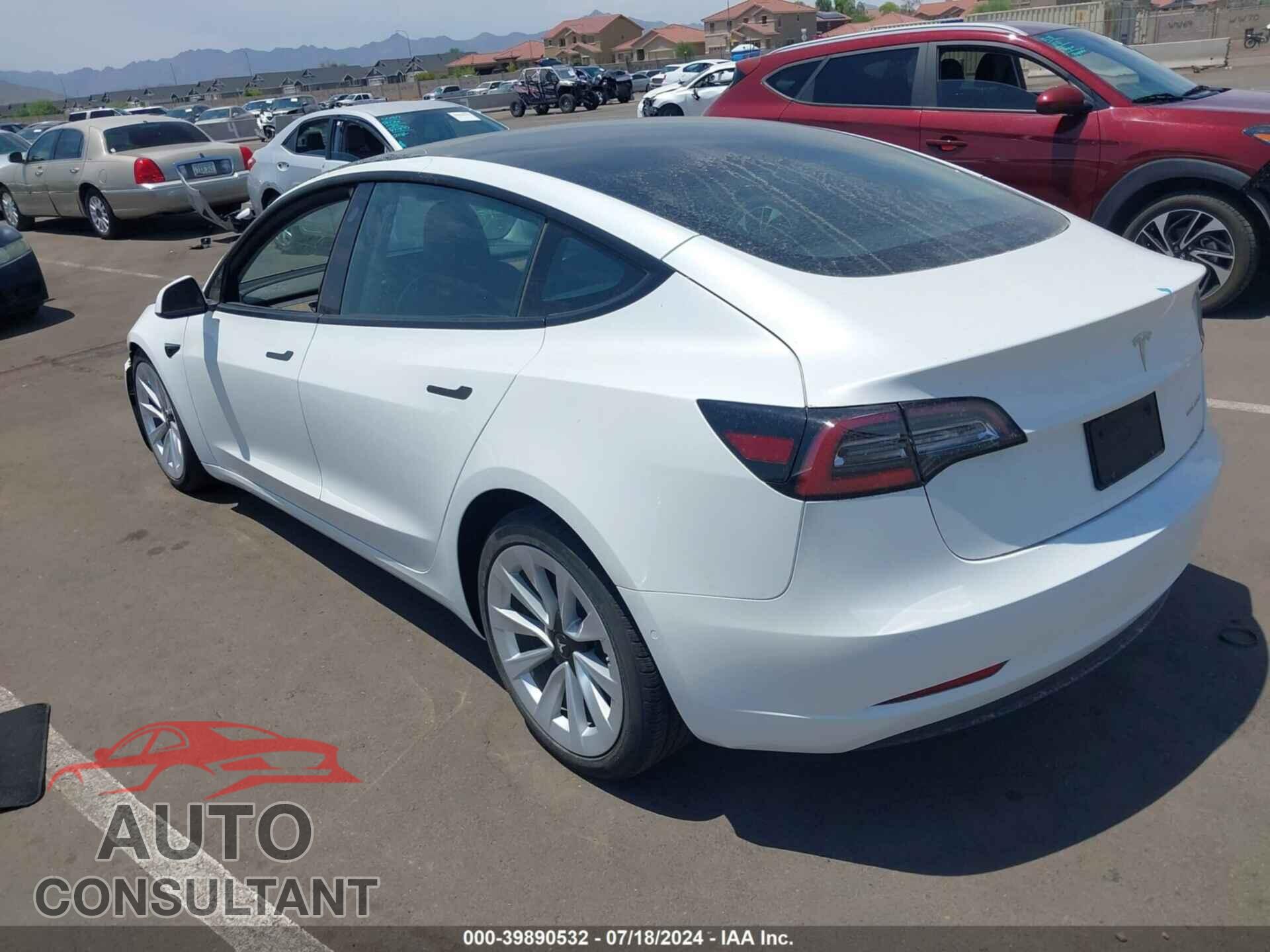 TESLA MODEL 3 2022 - 5YJ3E1EB6NF212053
