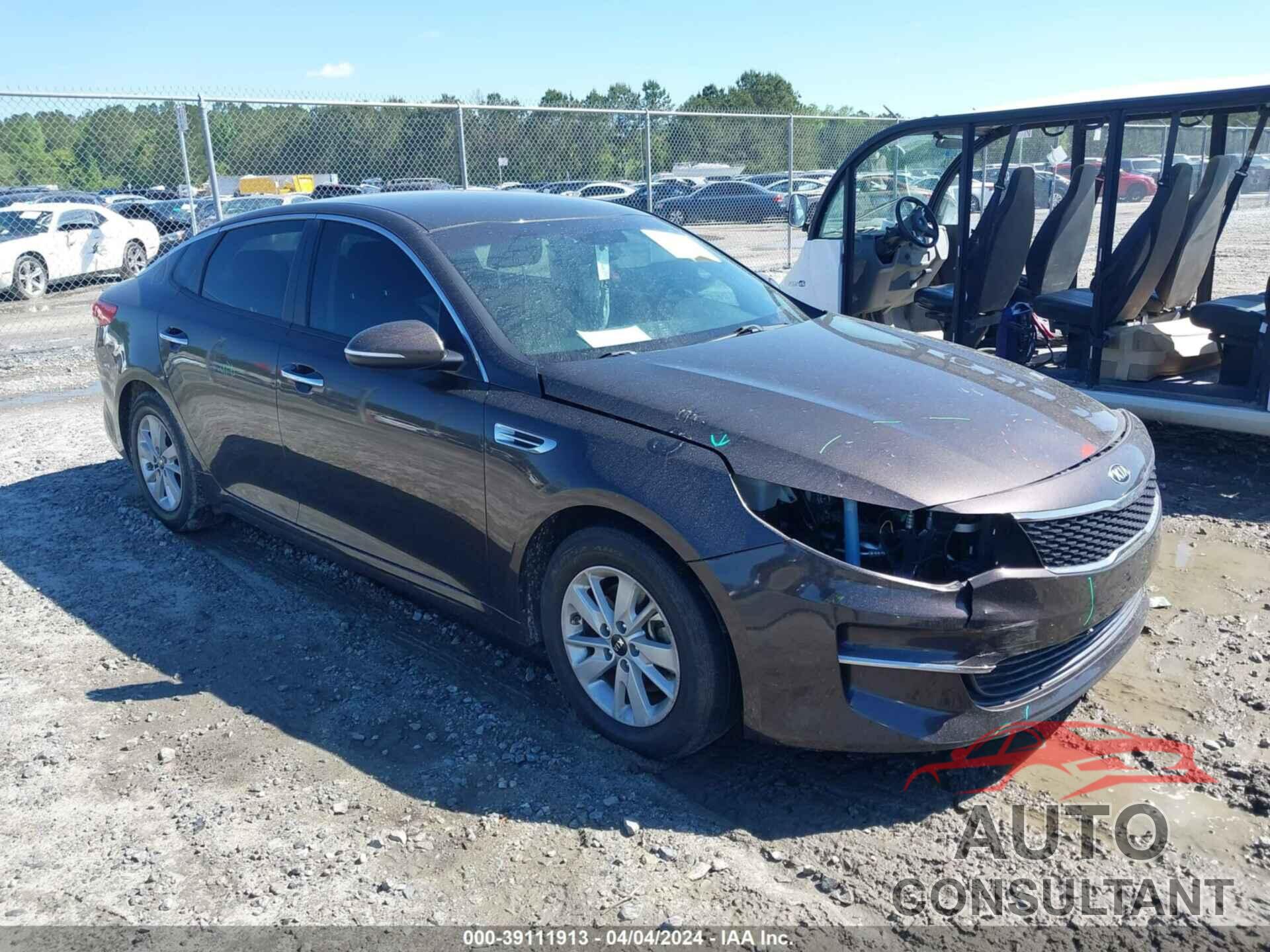 KIA OPTIMA 2018 - KNAGT4L37J5236438