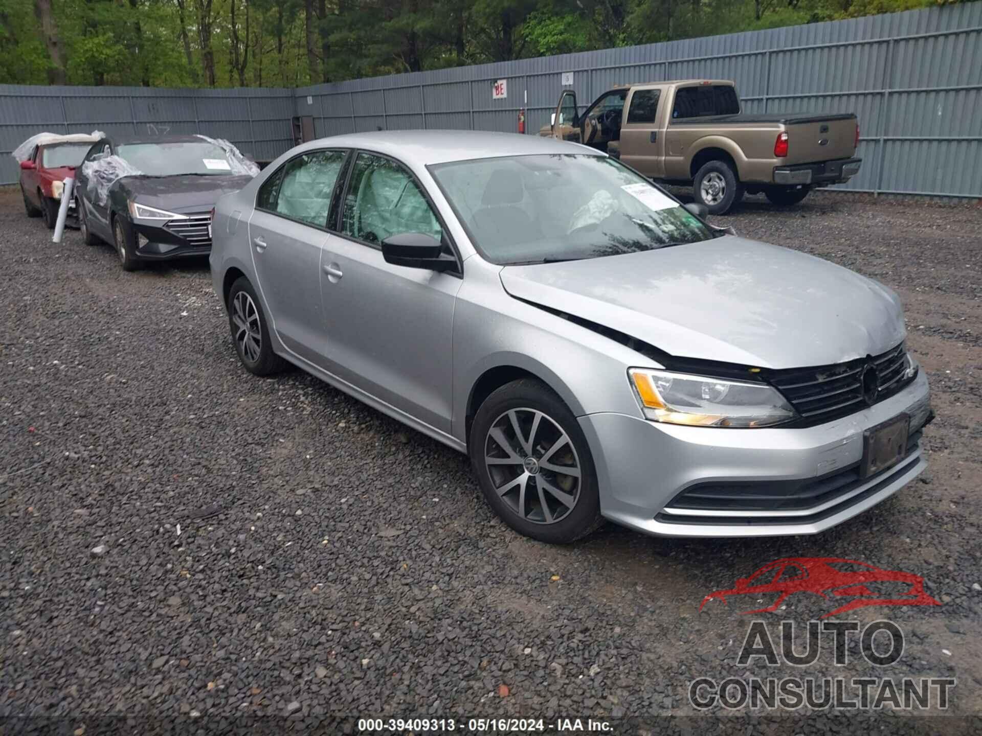 VOLKSWAGEN JETTA 2016 - 3VWD67AJXGM352846