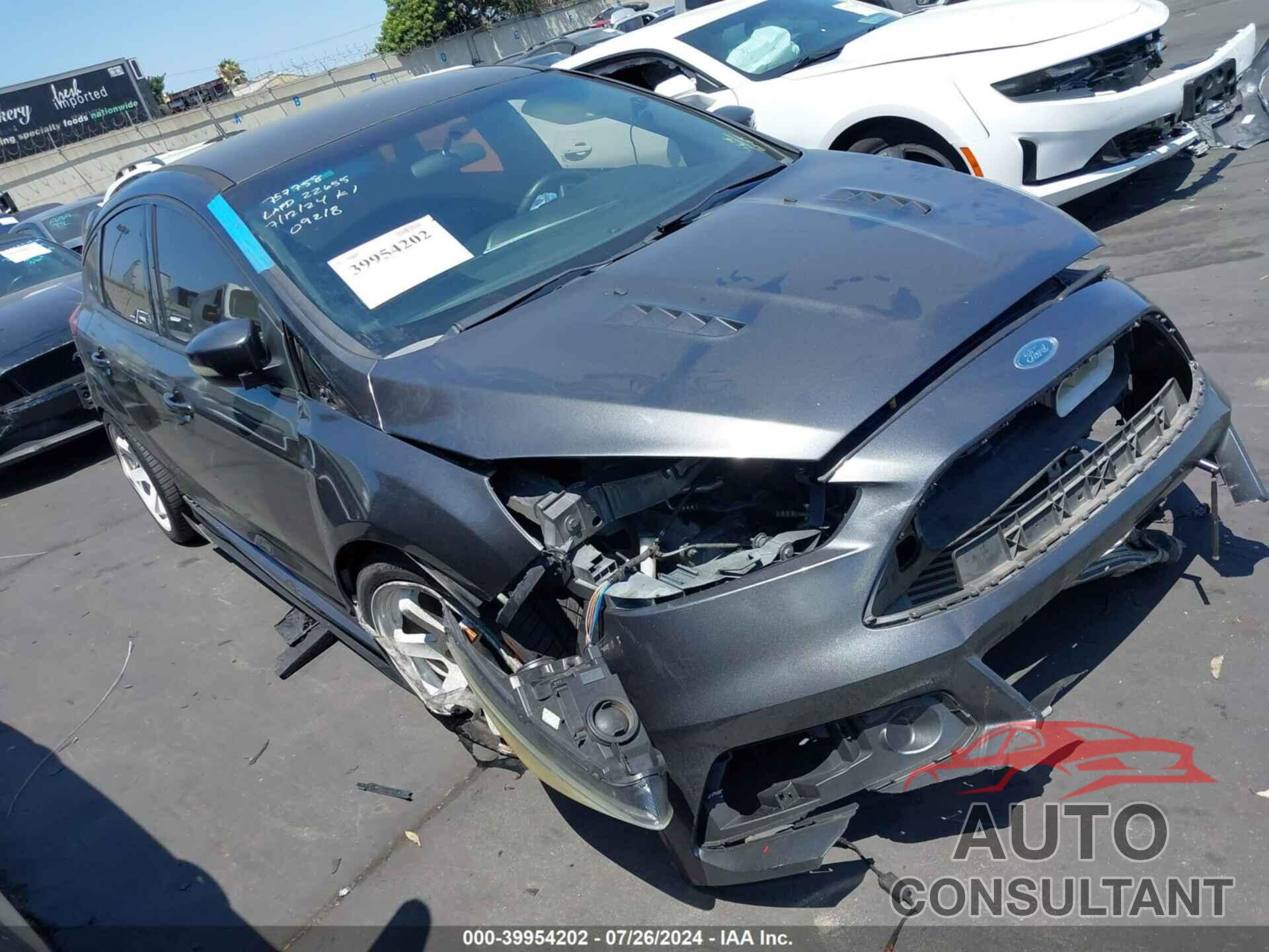 FORD FOCUS ST 2016 - 1FADP3L9XGL313662
