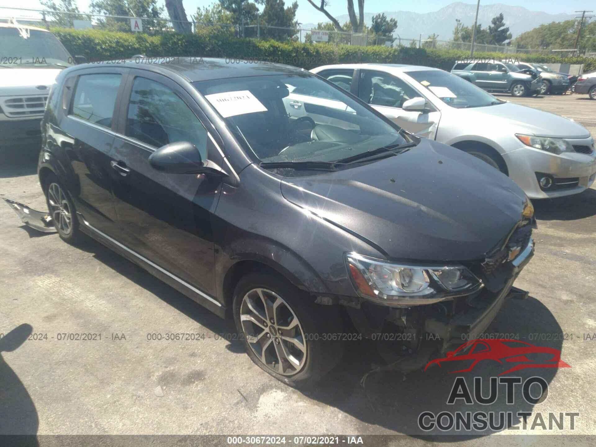 CHEVROLET SONIC 2017 - 1G1JD6SB0H4124504
