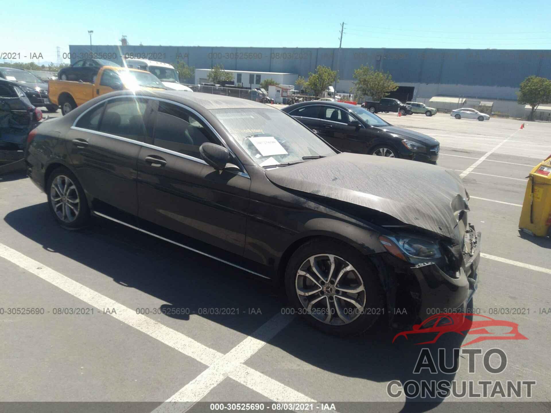 MERCEDES-BENZ C-CLASS 2018 - 55SWF4JB8JU254198