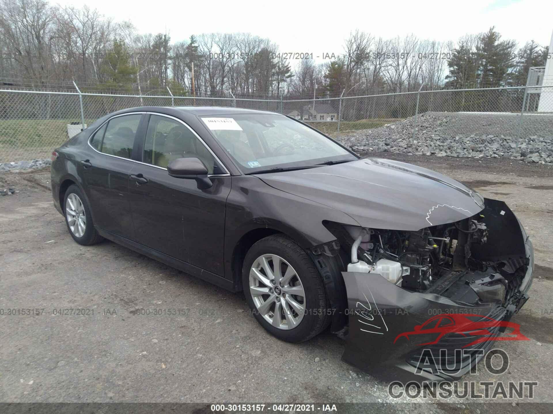 TOYOTA CAMRY 2018 - JTNB11HK5J3026106