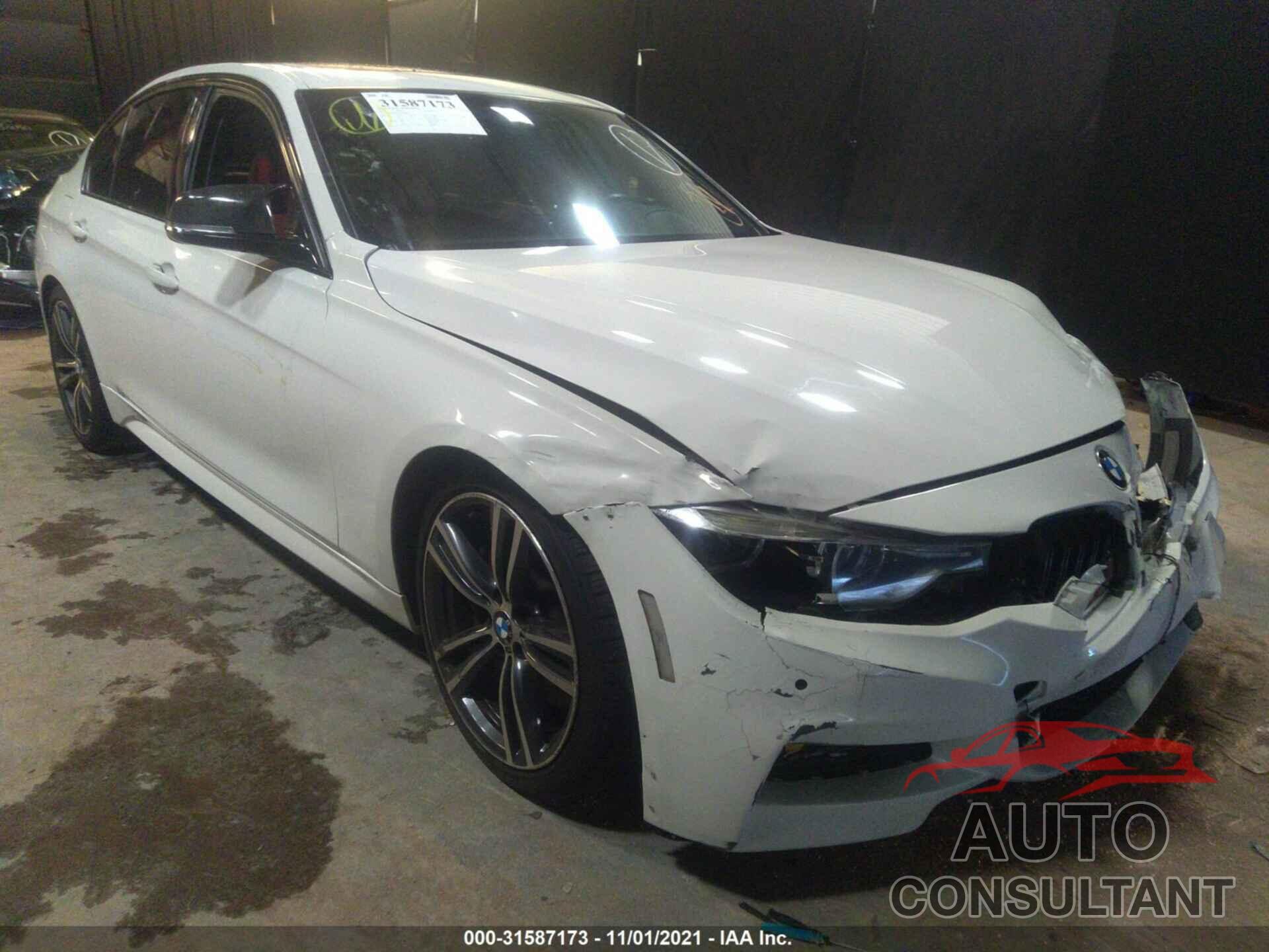BMW 3 SERIES 2017 - WBA8B3G56HNU35021