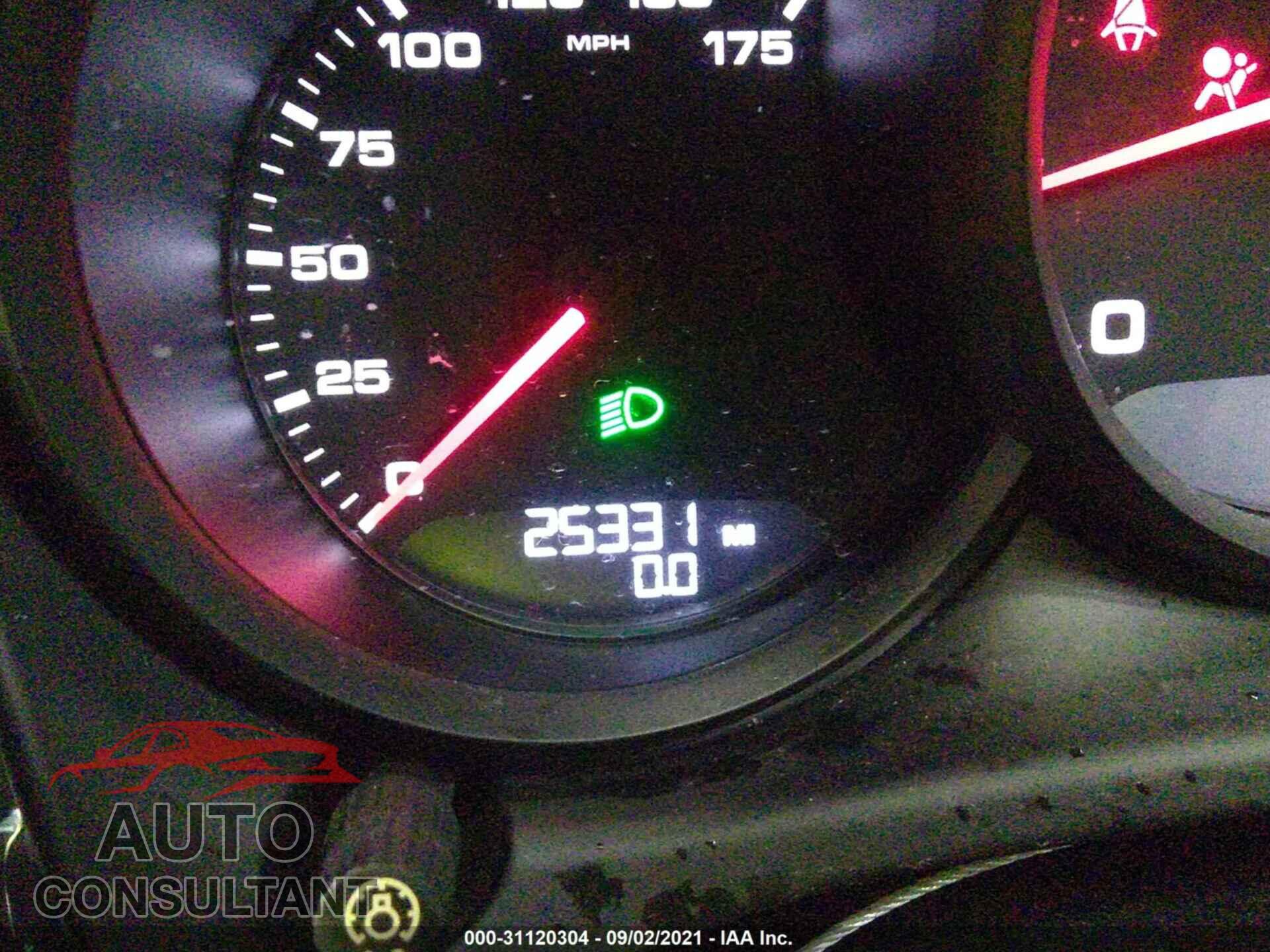 PORSCHE MACAN 2017 - WP1AA2A58HLB01853
