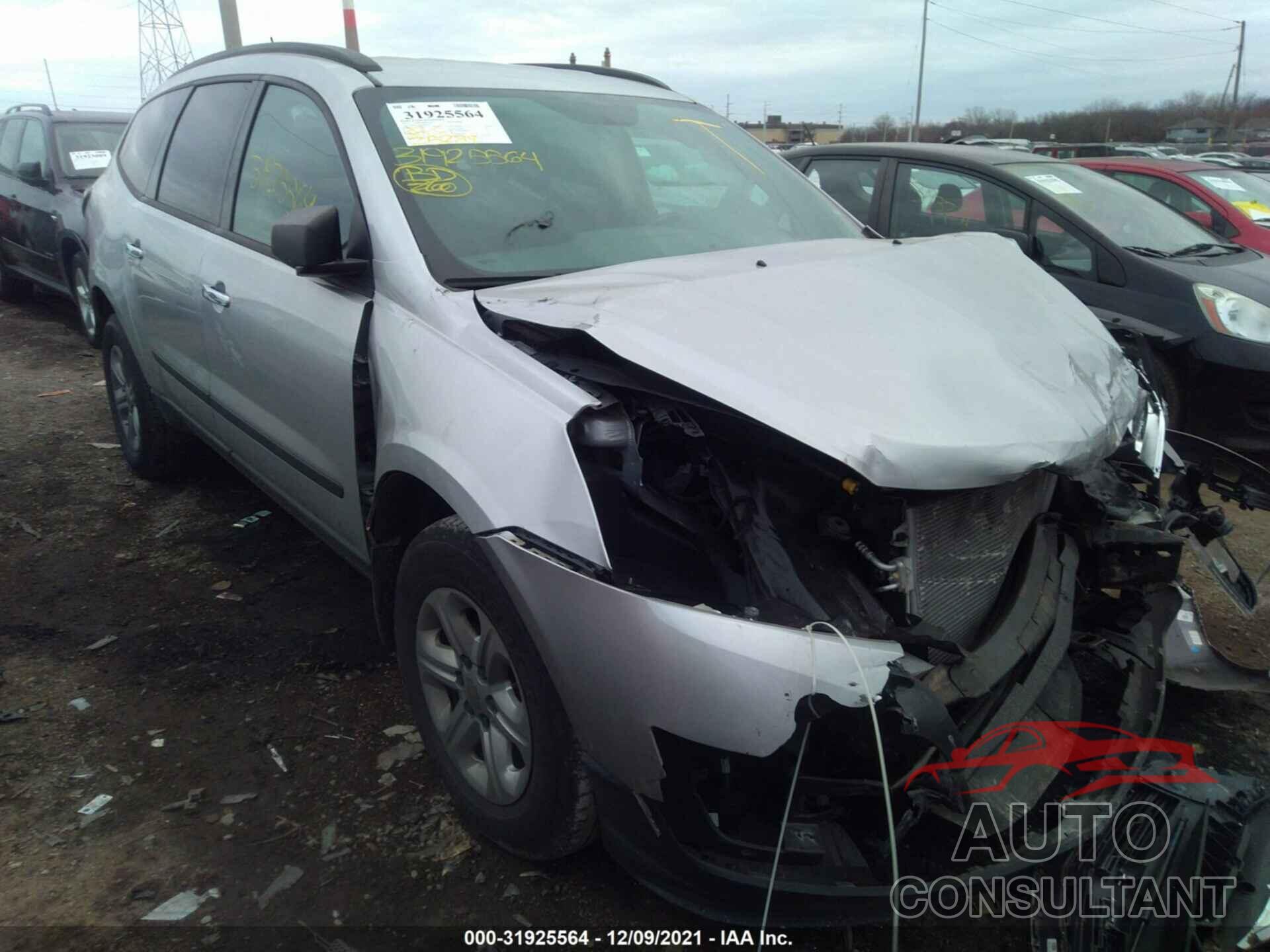 CHEVROLET TRAVERSE 2017 - 1GNKVFED2HJ172679