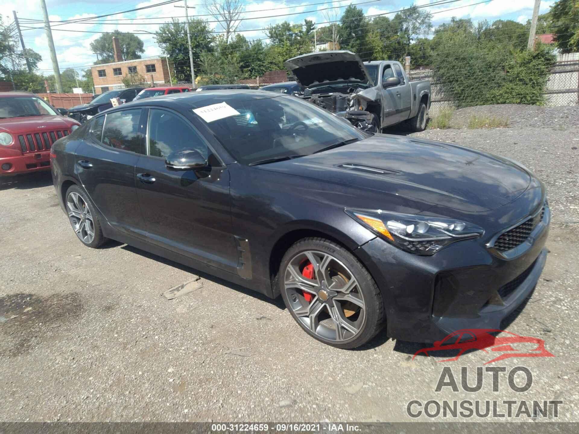 KIA STINGER 2018 - KNAE55LC7J6040422