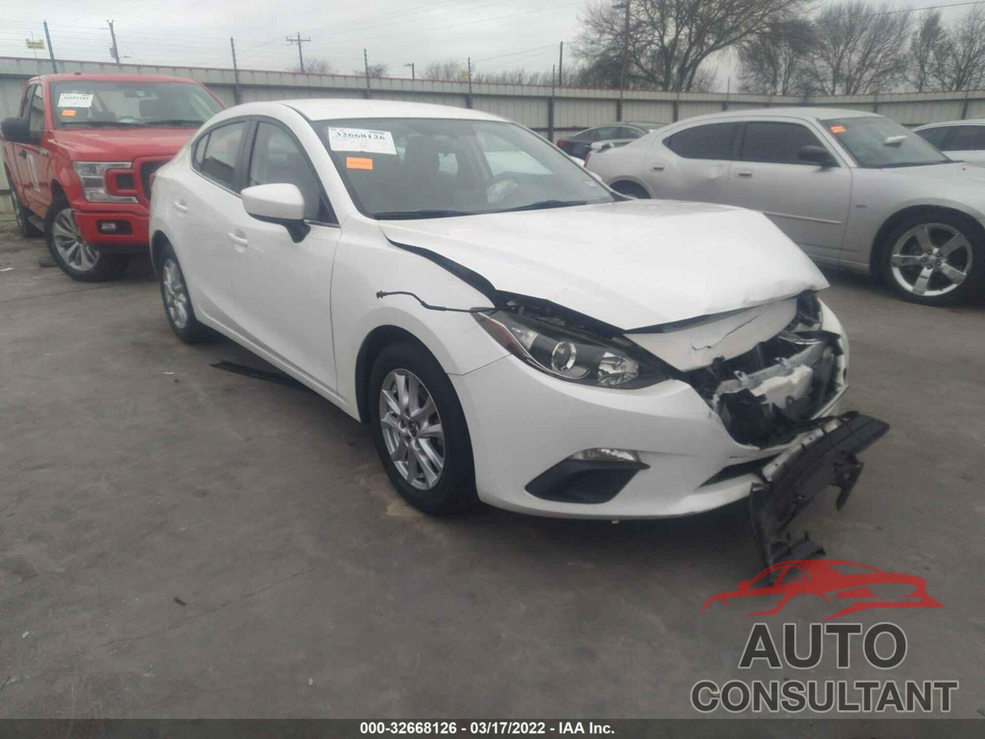 MAZDA MAZDA3 2016 - JM1BM1U79G1305592