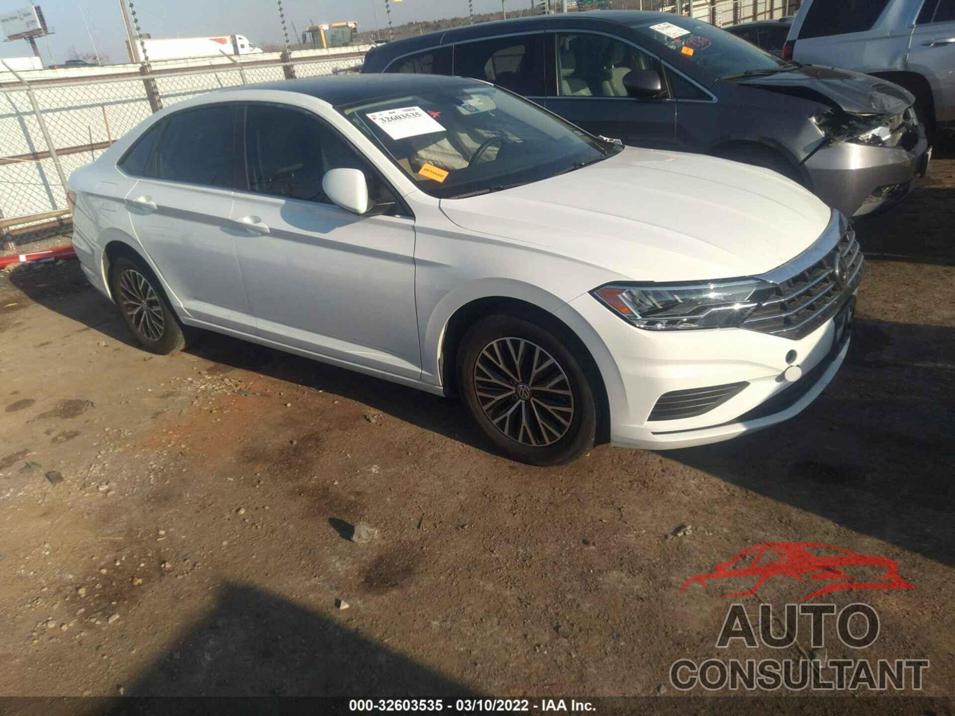 VOLKSWAGEN JETTA 2019 - 3VWC57BU3KM149426