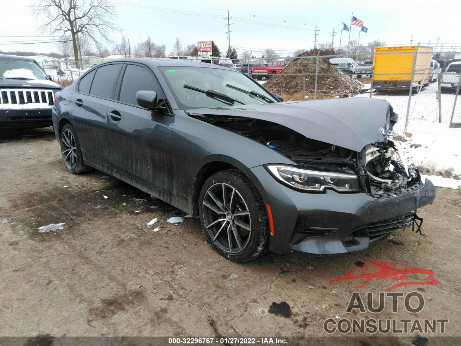 BMW 3 SERIES 2019 - WBA5R7C51KFH28342