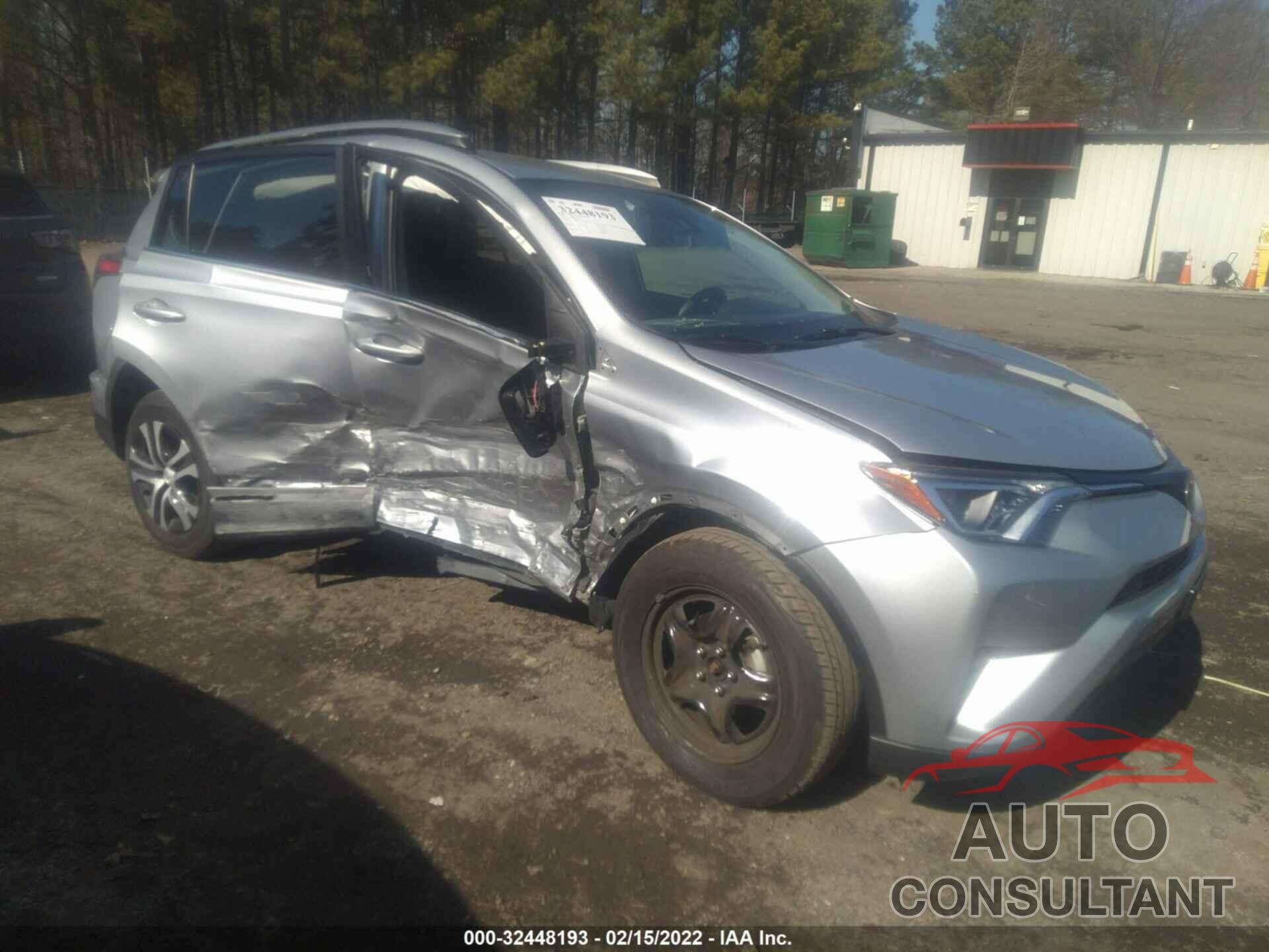 TOYOTA RAV4 2017 - 2T3BFREV4HW552768