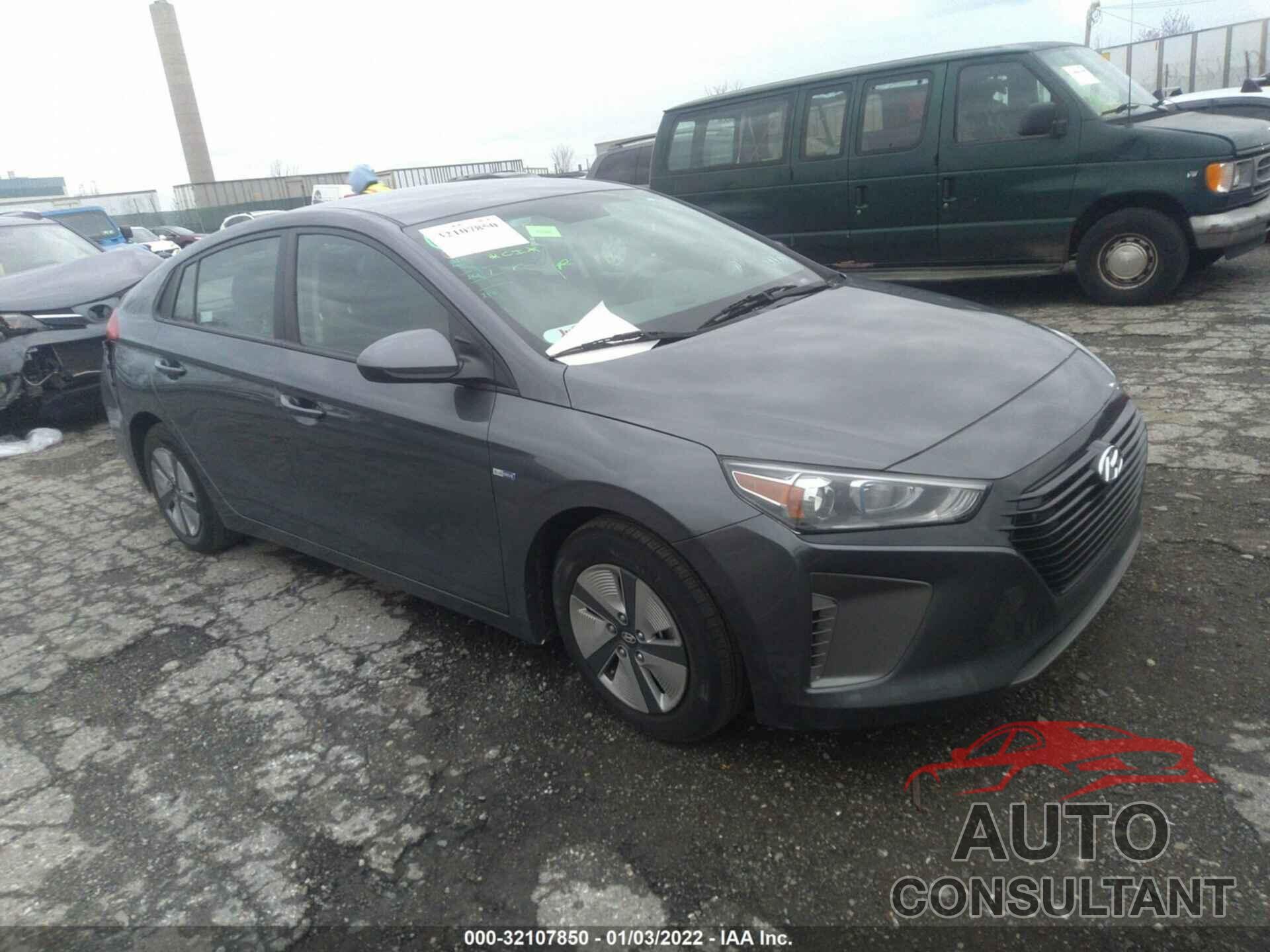 HYUNDAI IONIQ HYBRID 2019 - KMHC65LC7KU178901