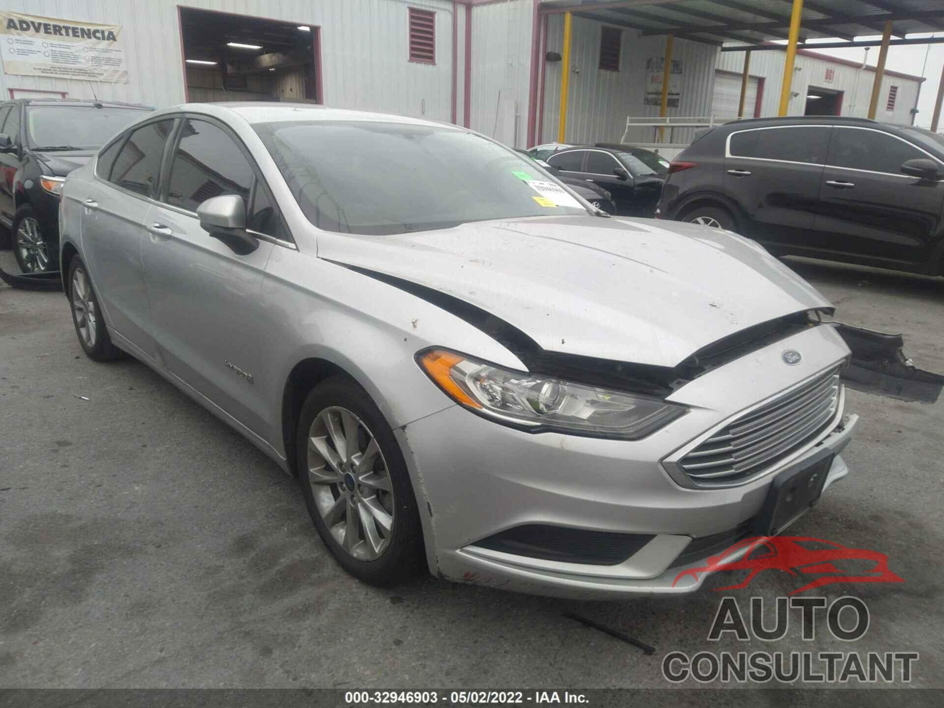 FORD FUSION 2017 - 3FA6P0LU7HR317893