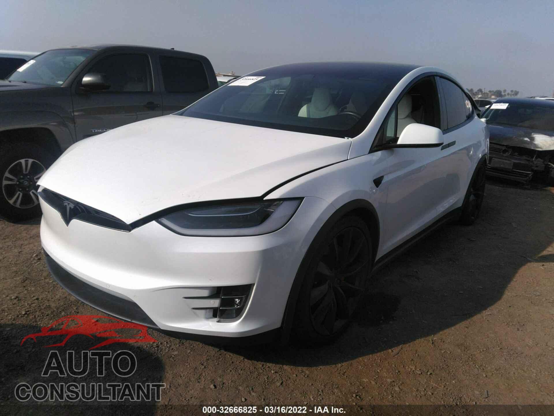 TESLA MODEL X 2017 - 5YJXCBE45HF077358