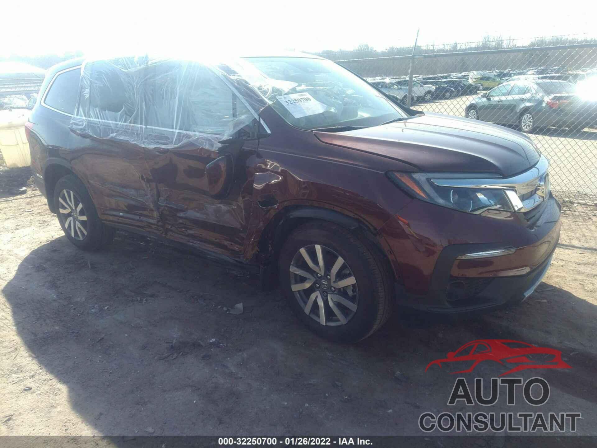 HONDA PILOT 2021 - 5FNYF5H33MB008601