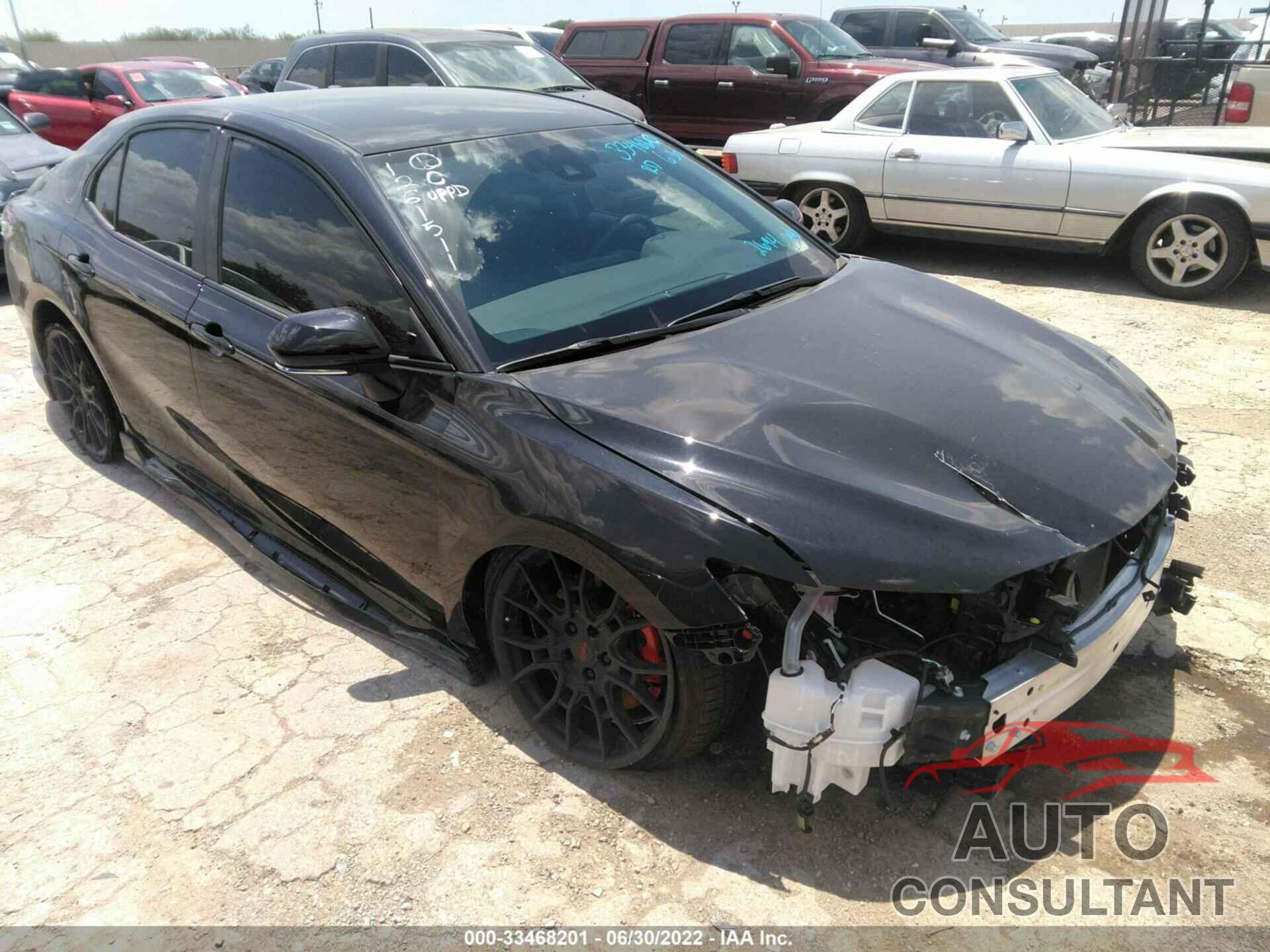 TOYOTA CAMRY 2022 - 4T1KZ1AK6NU066701